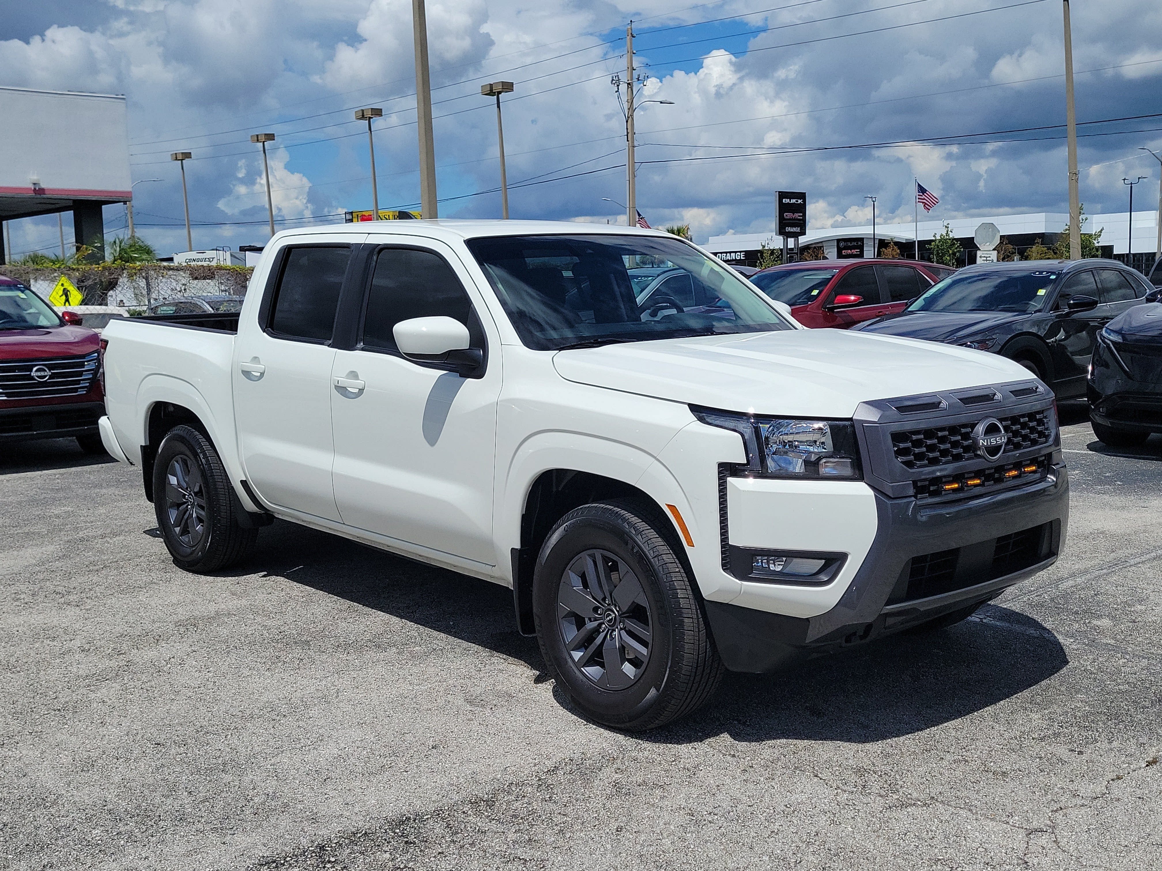 2025 Nissan Frontier SV