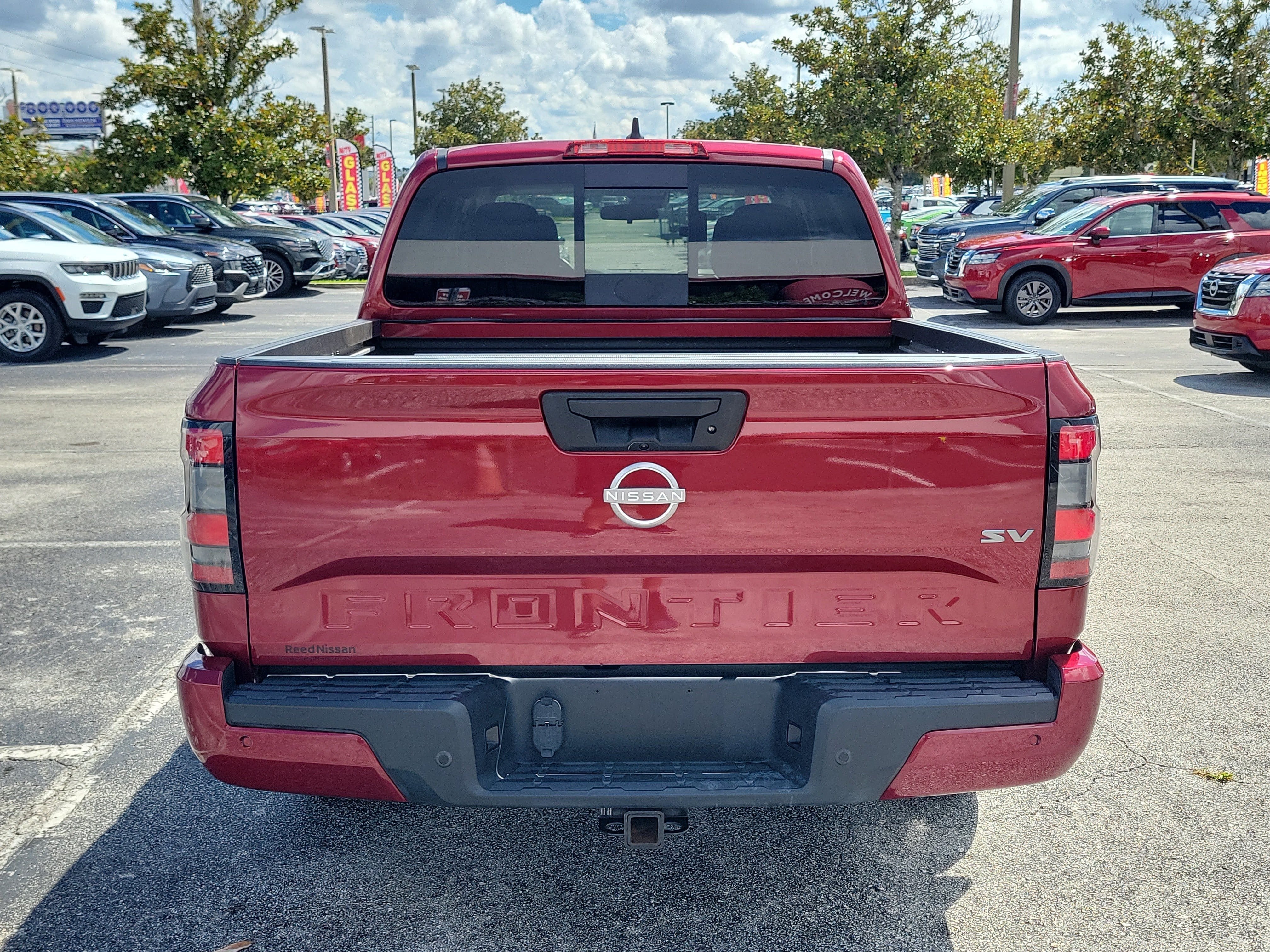 2024 Nissan Frontier SV