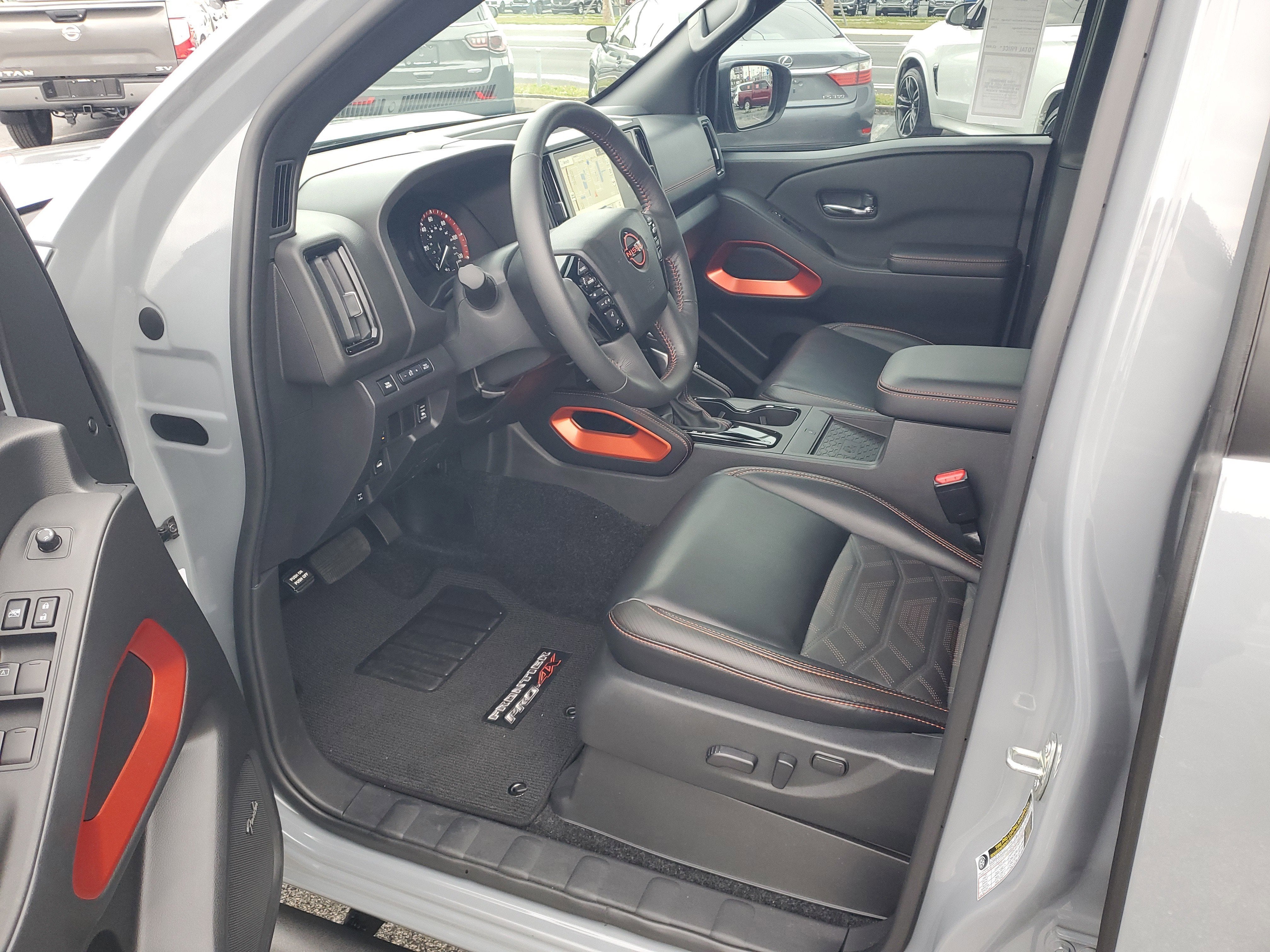 2025 Nissan Frontier PRO-4X