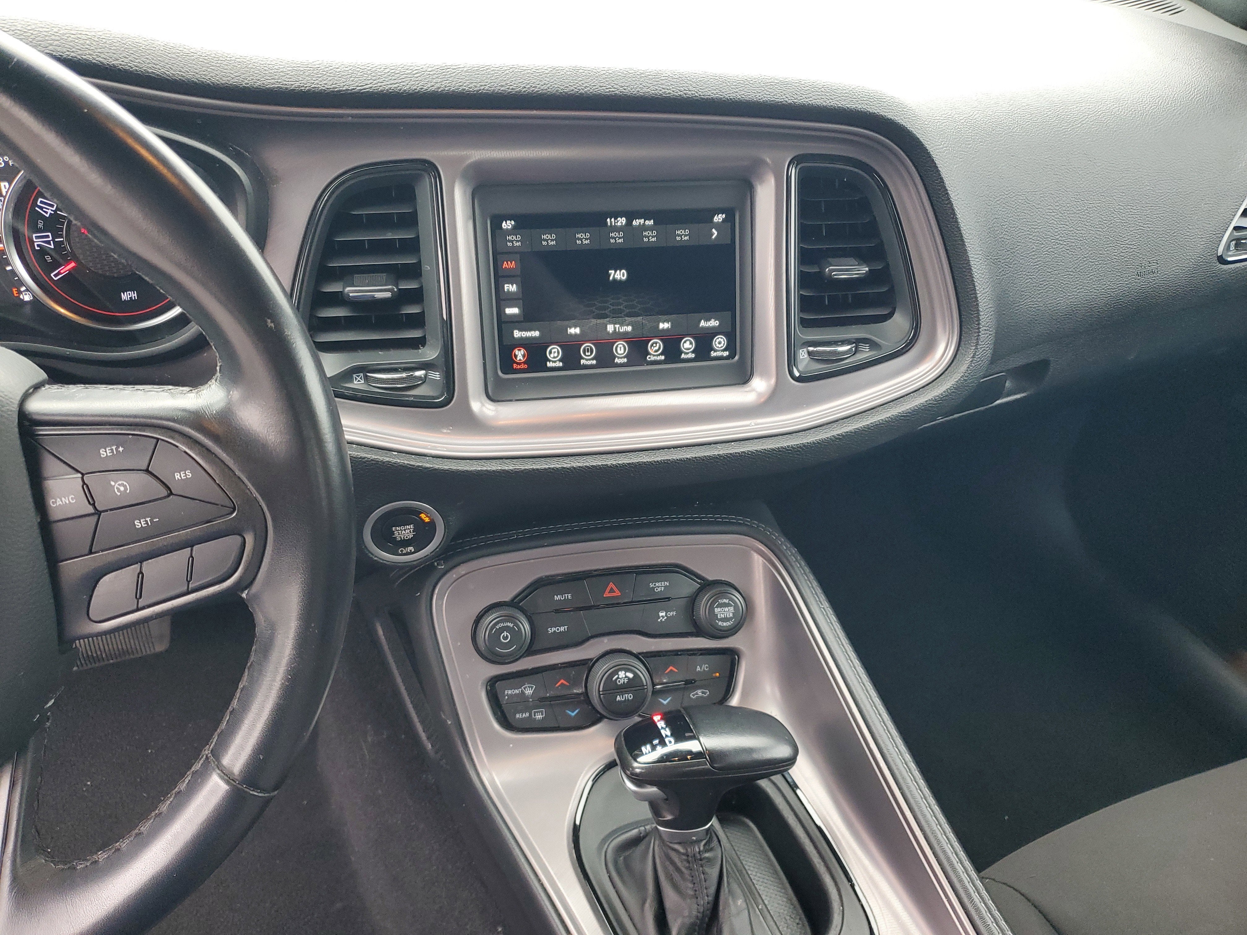 2023 Dodge Challenger SXT