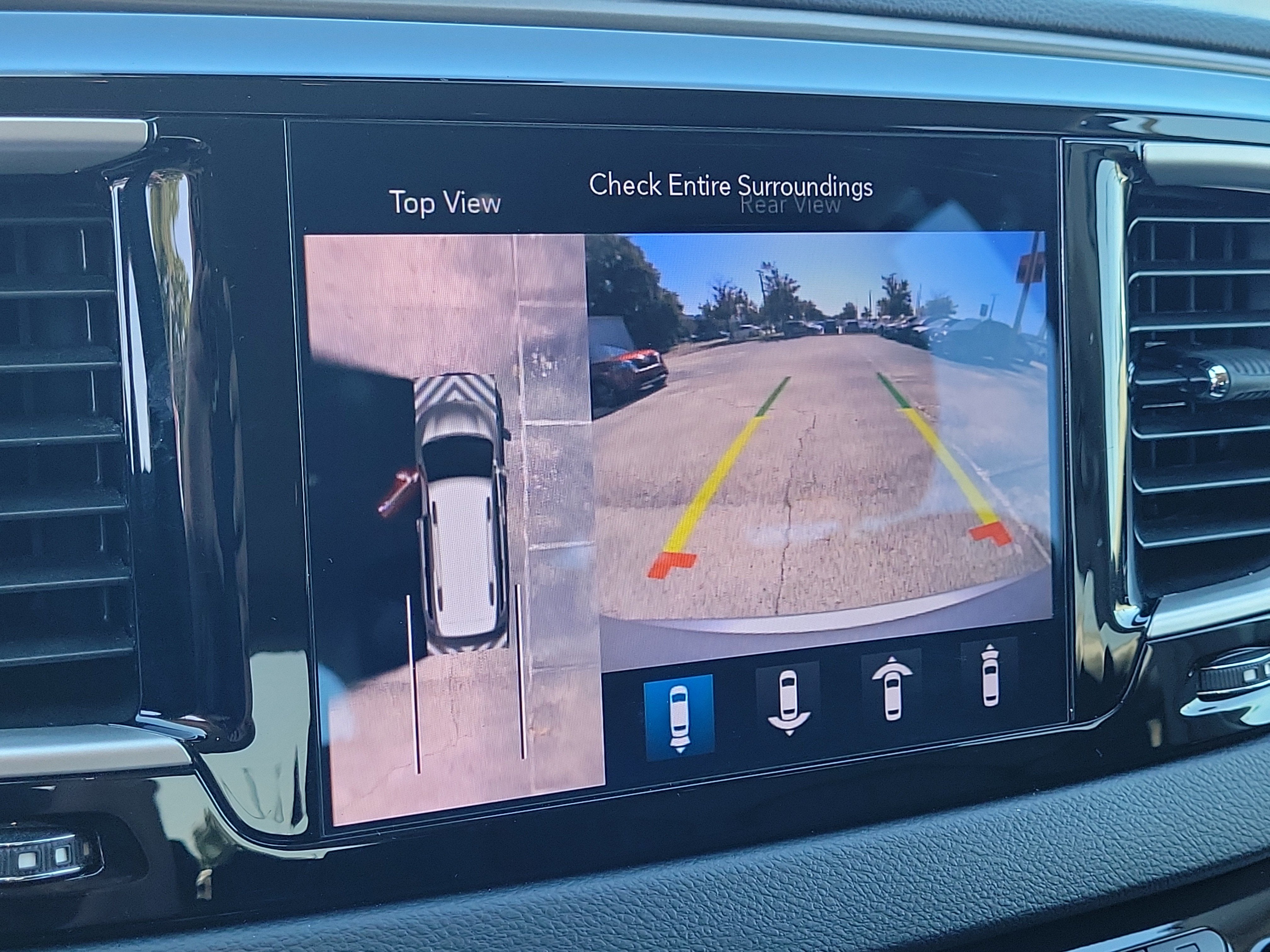 2020 Chrysler Pacifica Touring L Plus