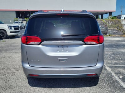 2020 Chrysler Pacifica Touring L Plus