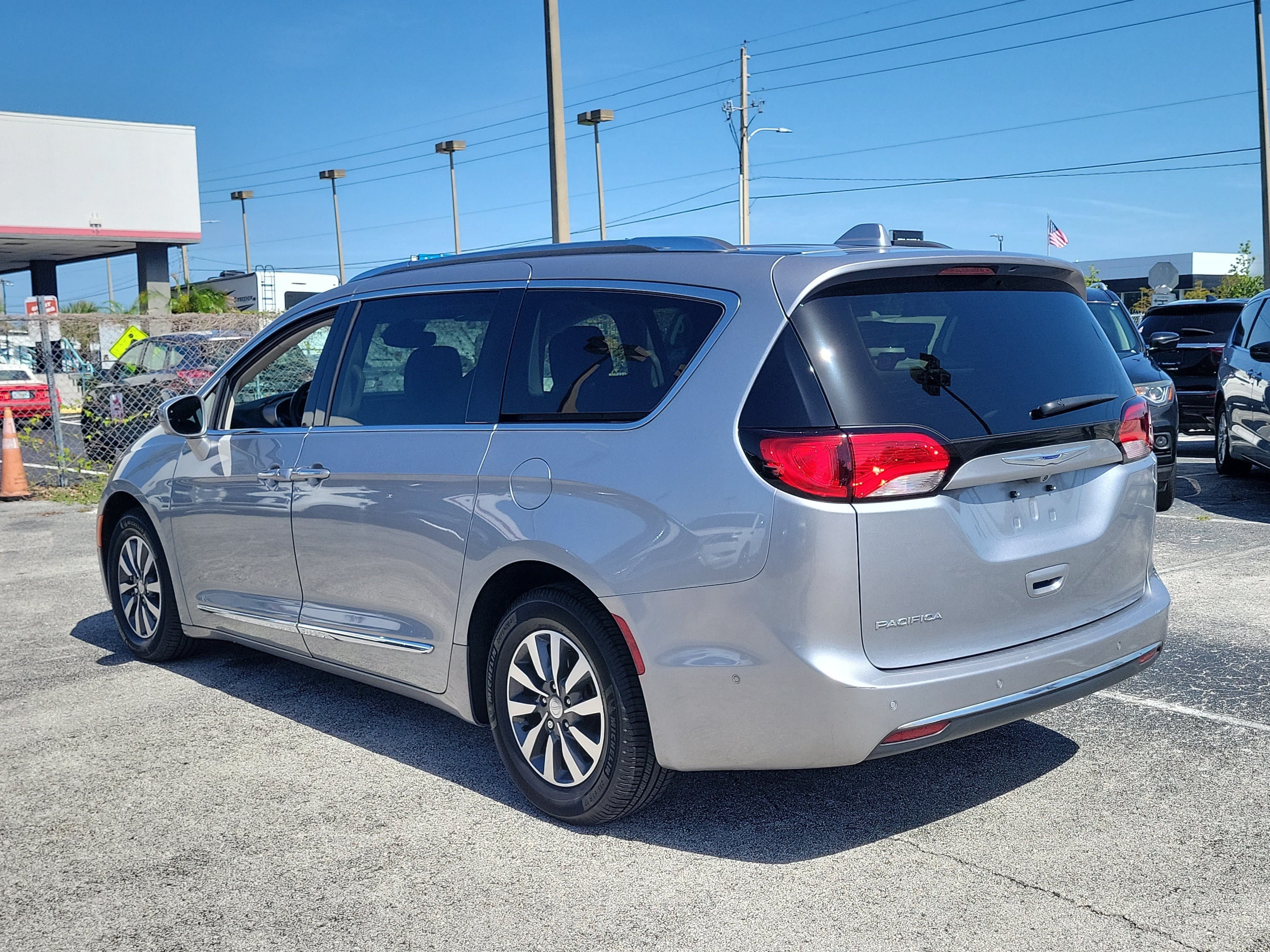 2020 Chrysler Pacifica Touring L Plus
