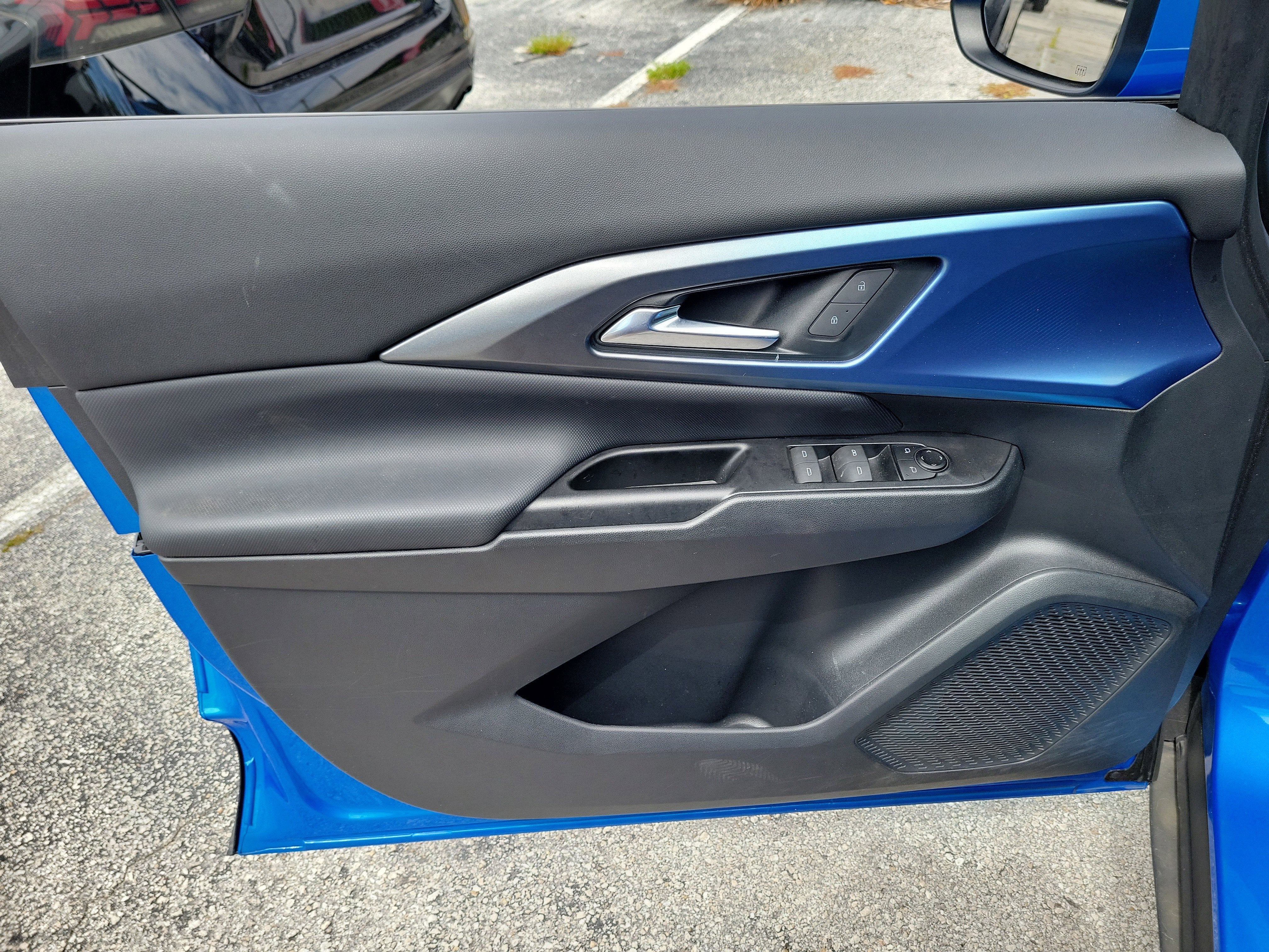 2024 Chevrolet Equinox EV LT