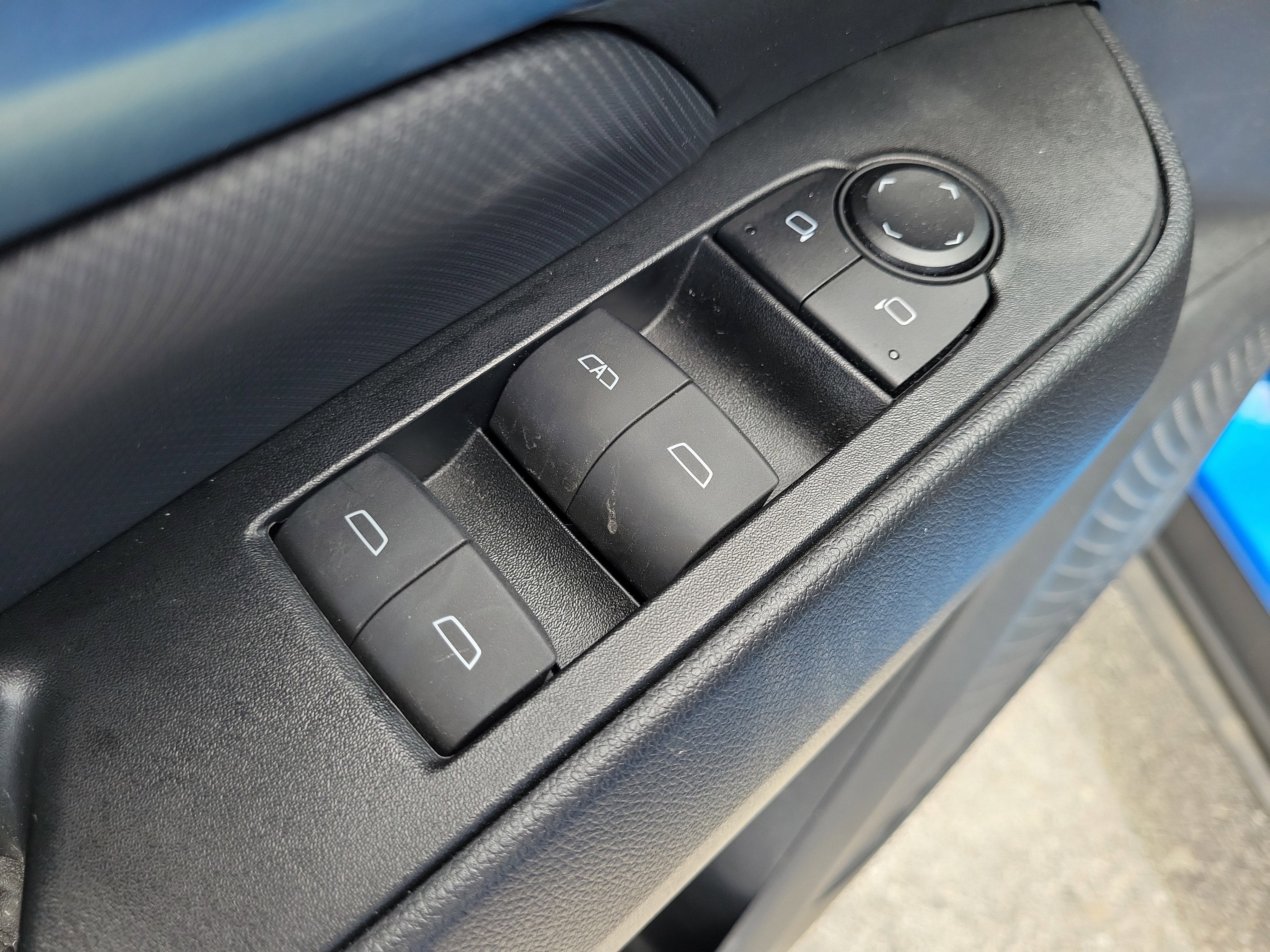 2024 Chevrolet Equinox EV LT