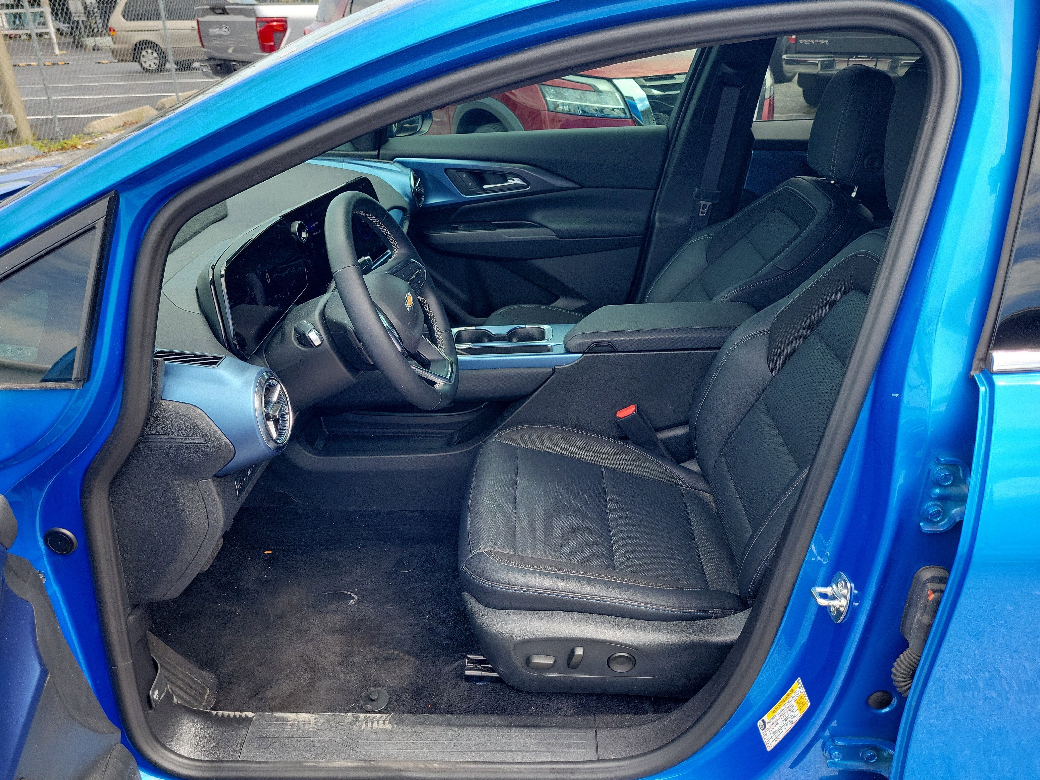 2024 Chevrolet Equinox EV LT