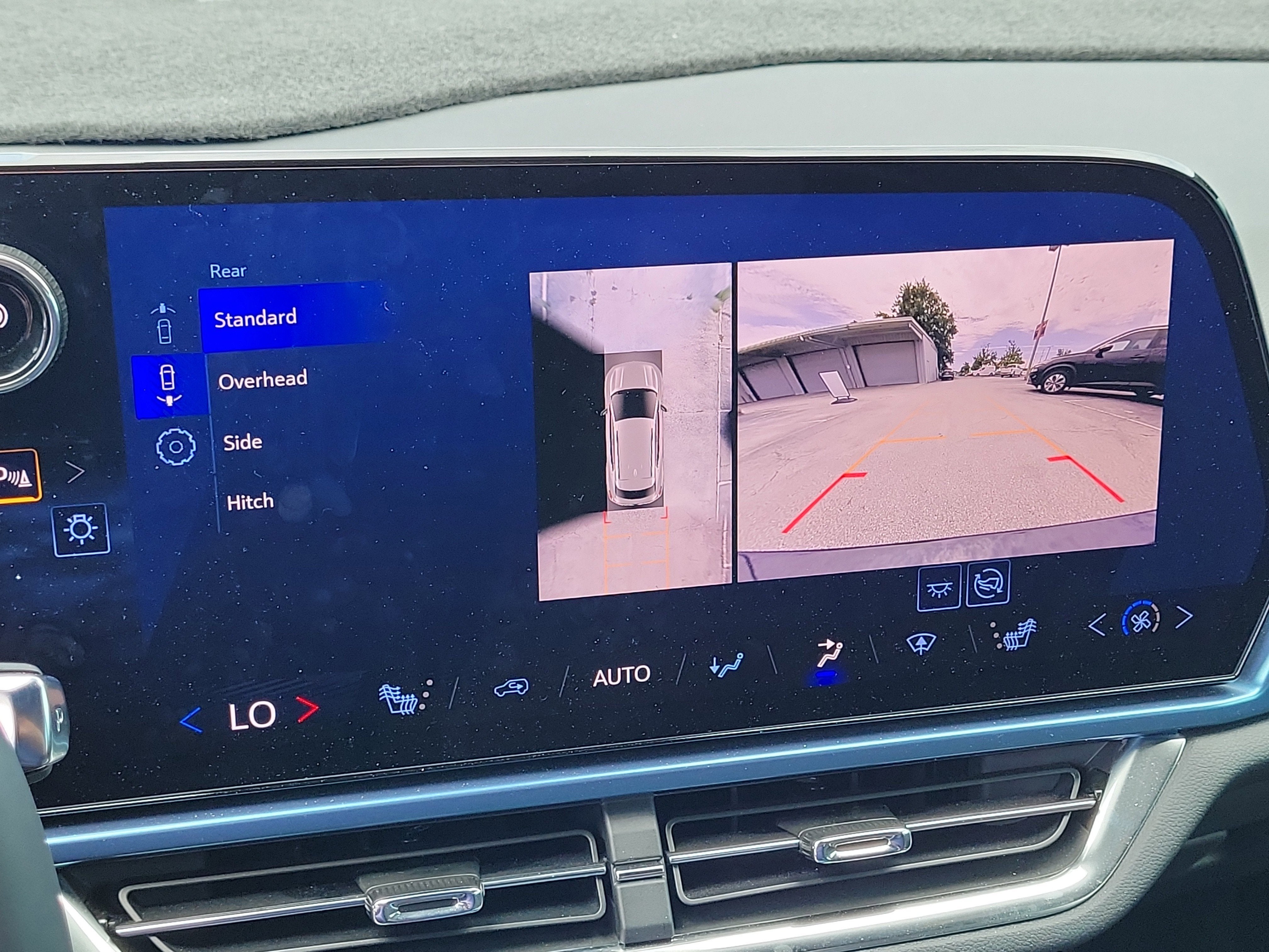 2024 Chevrolet Equinox EV LT