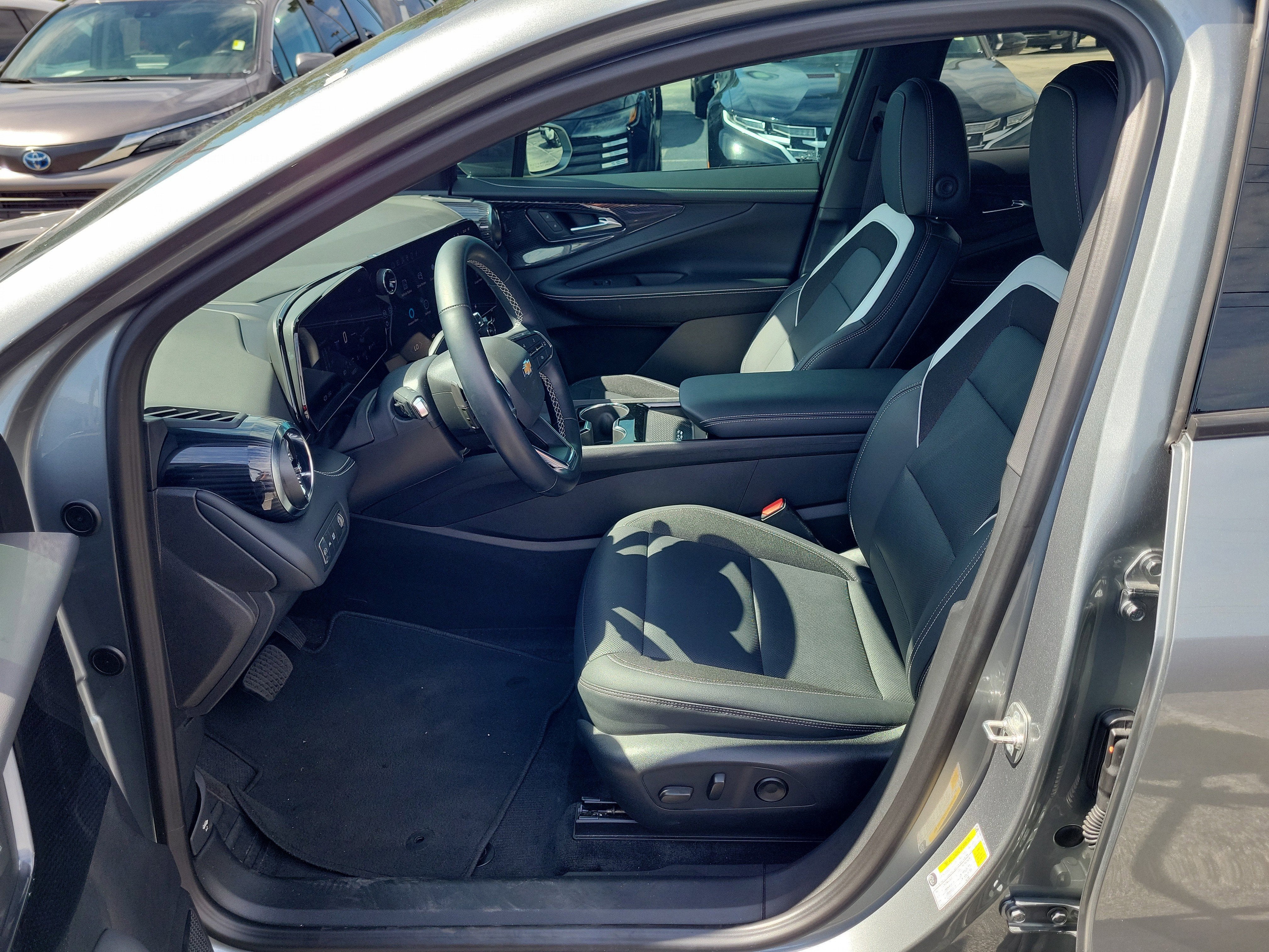 2024 Chevrolet Blazer EV eAWD LT