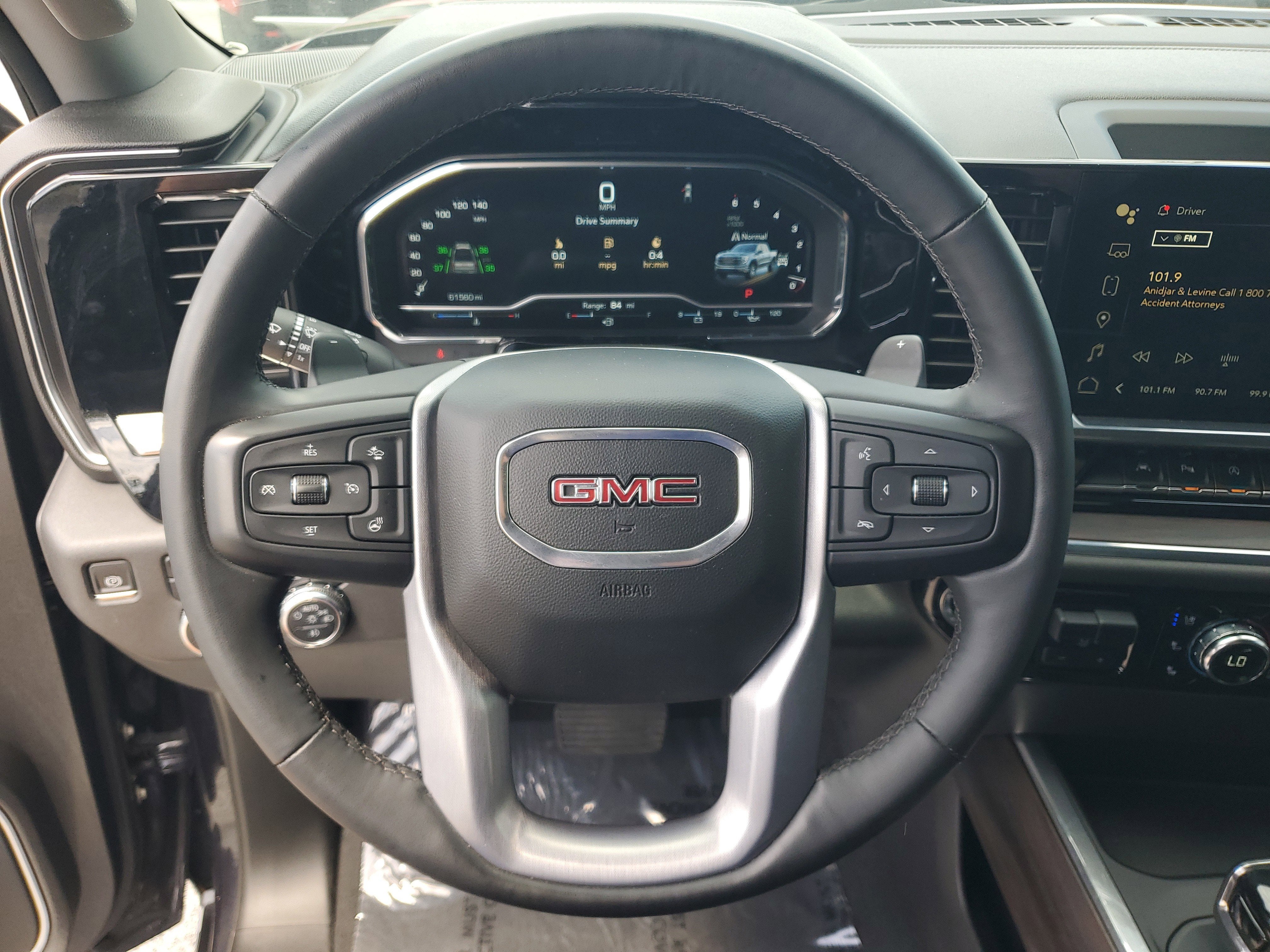 2023 GMC Sierra 1500 SLT