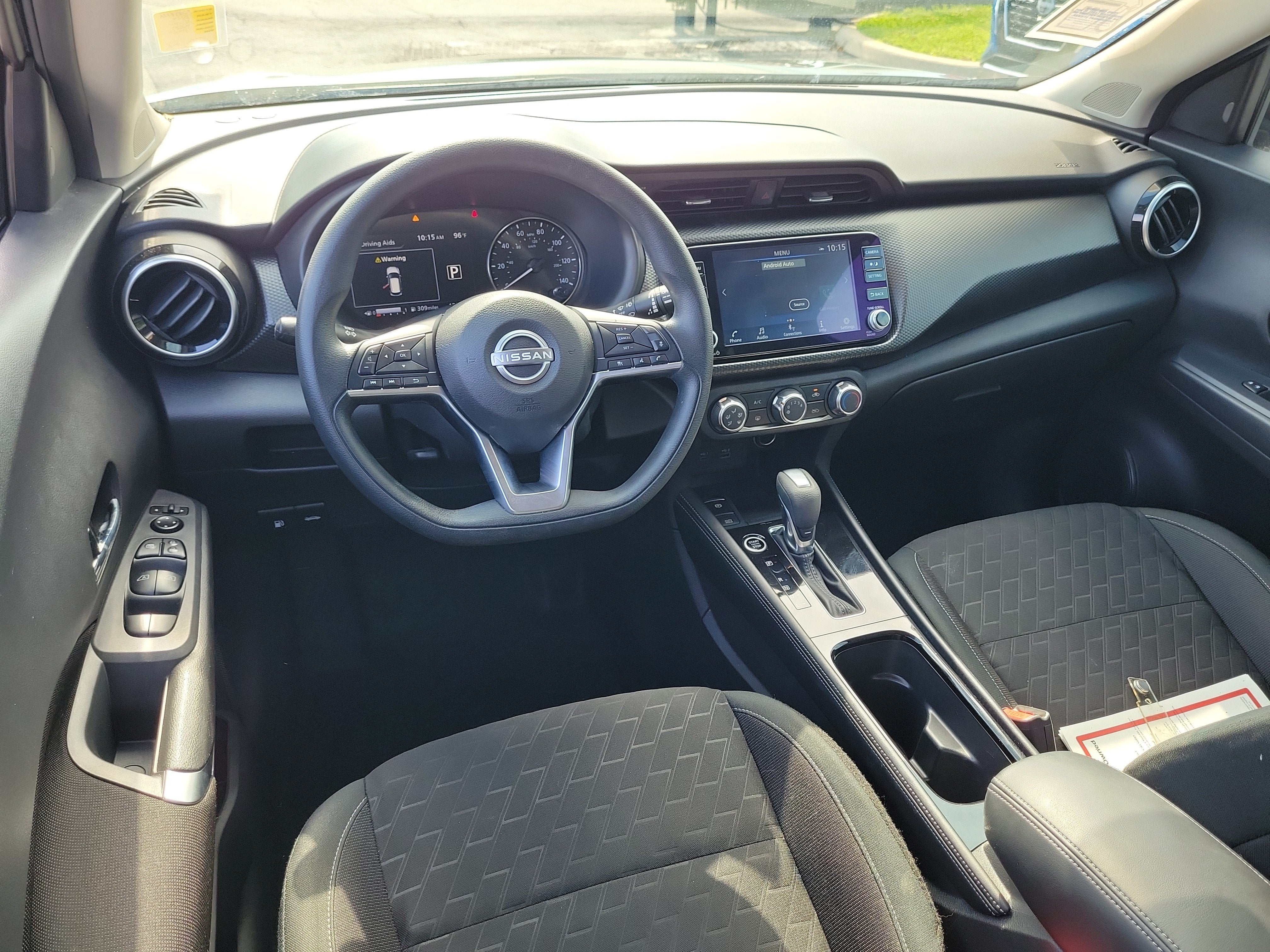 2024 Nissan Kicks SV