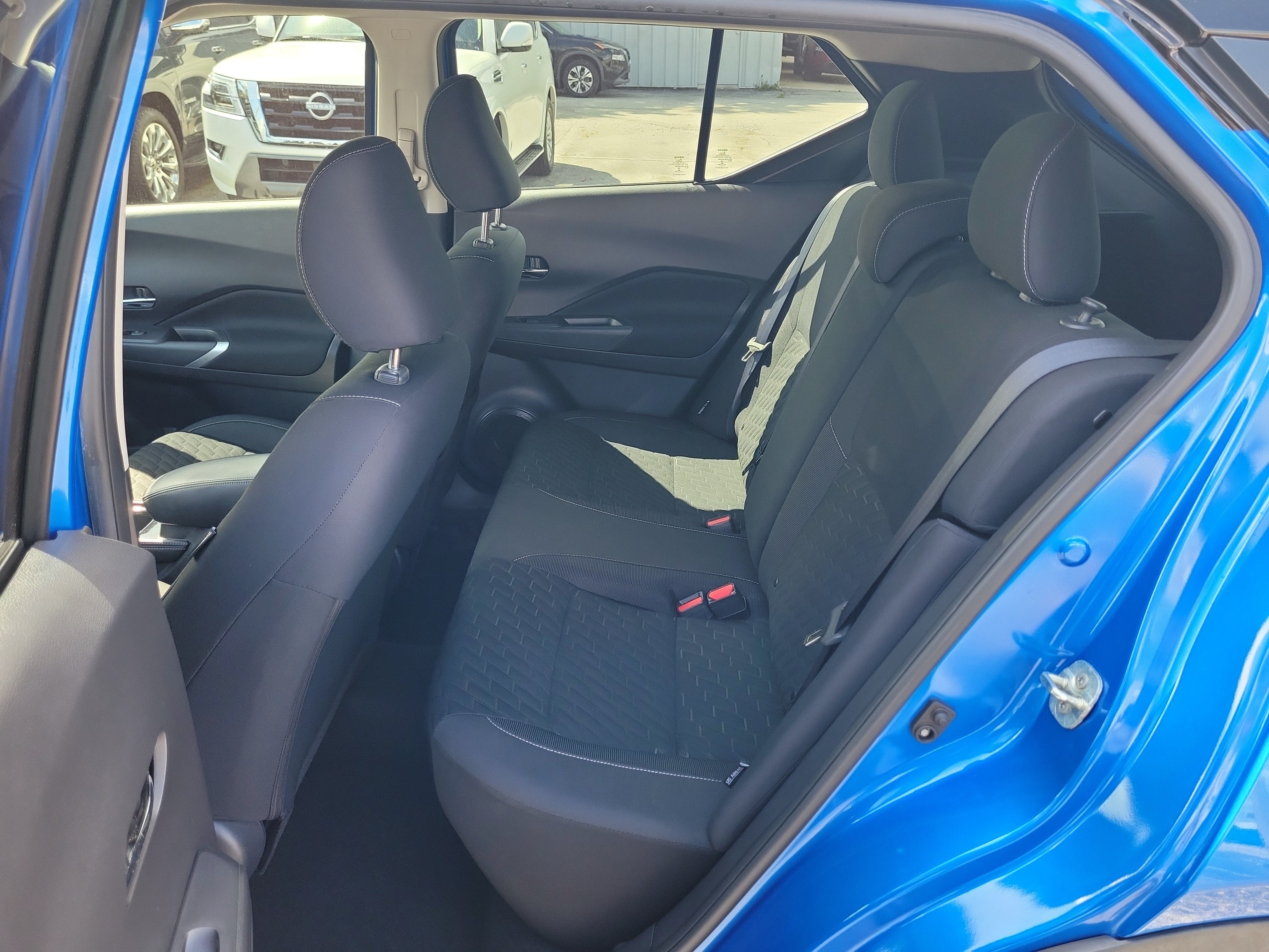 2022 Nissan Kicks SV