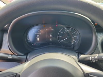 2022 Nissan Kicks SV