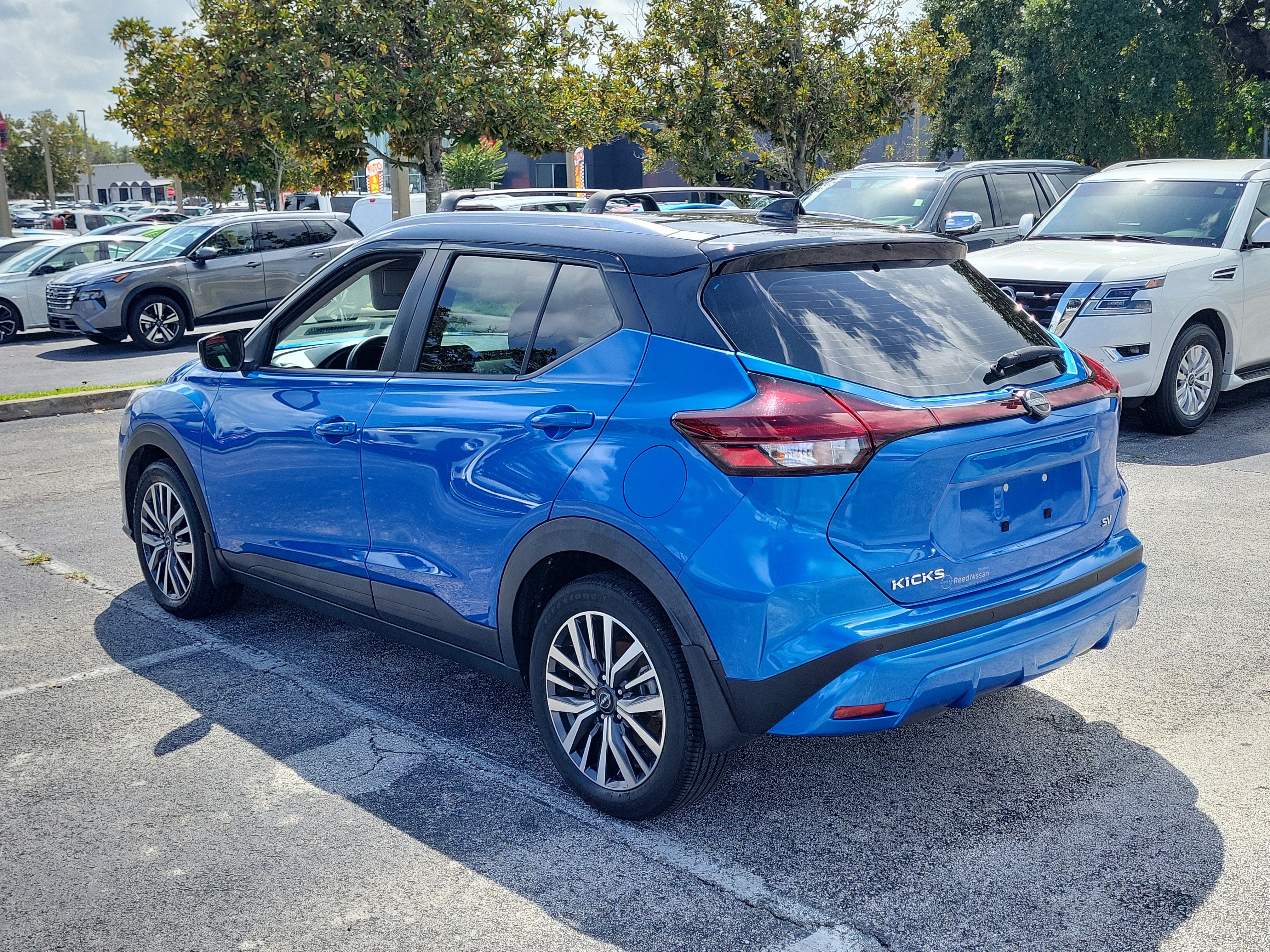 2022 Nissan Kicks SV