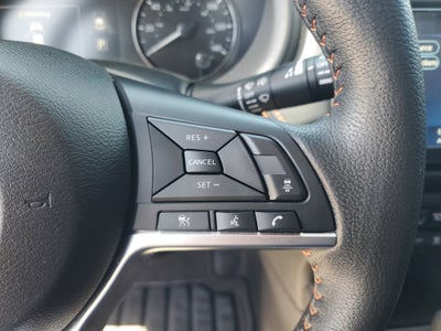 2024 Nissan Kicks SR