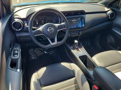 2021 Nissan Kicks SR