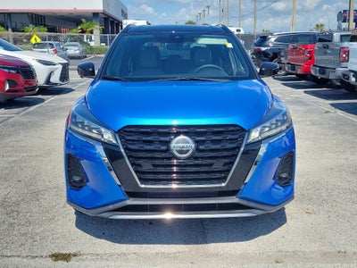 2021 Nissan Kicks SR