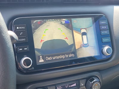 2021 Nissan Kicks SR