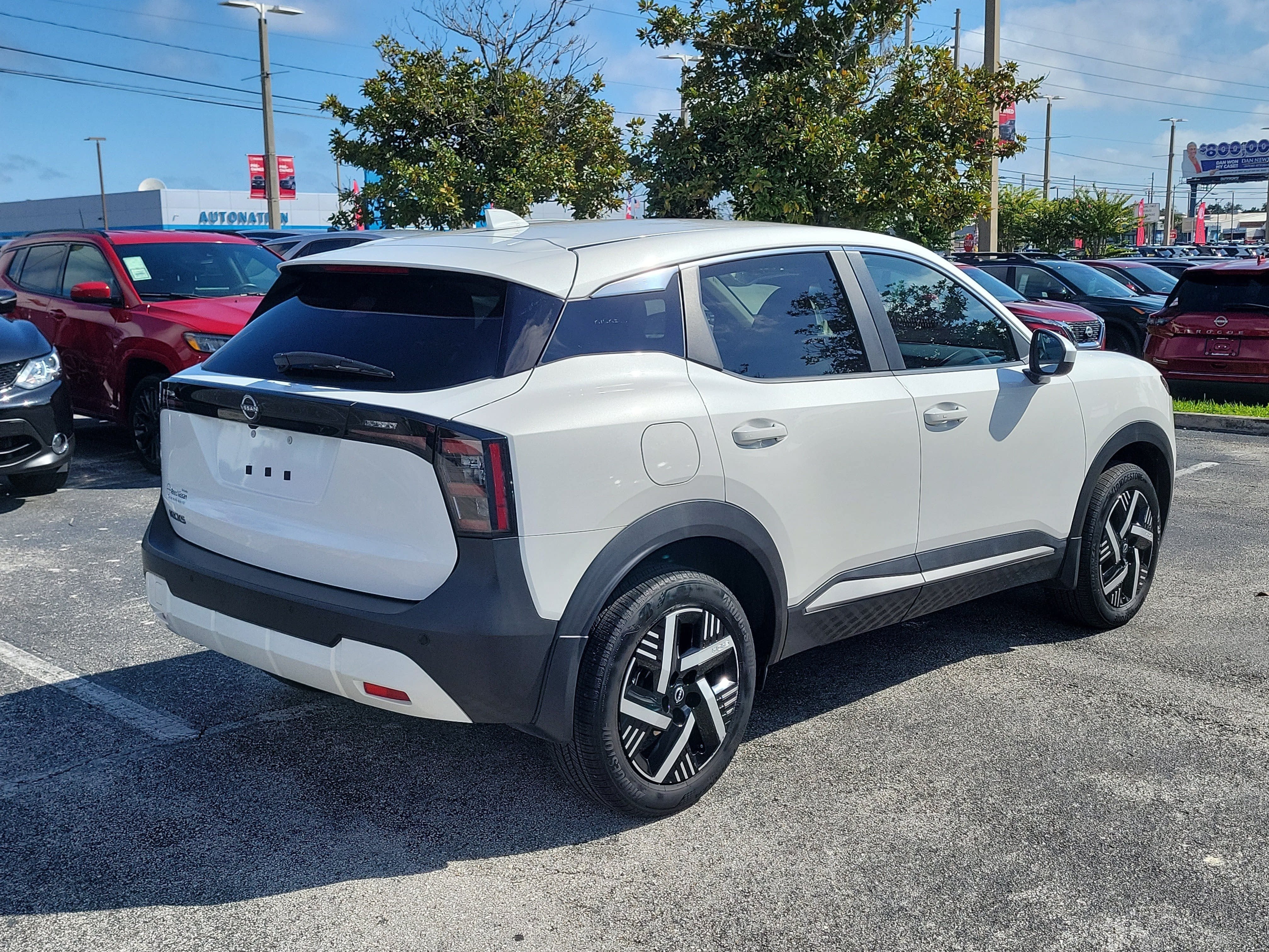 2025 Nissan Kicks SV