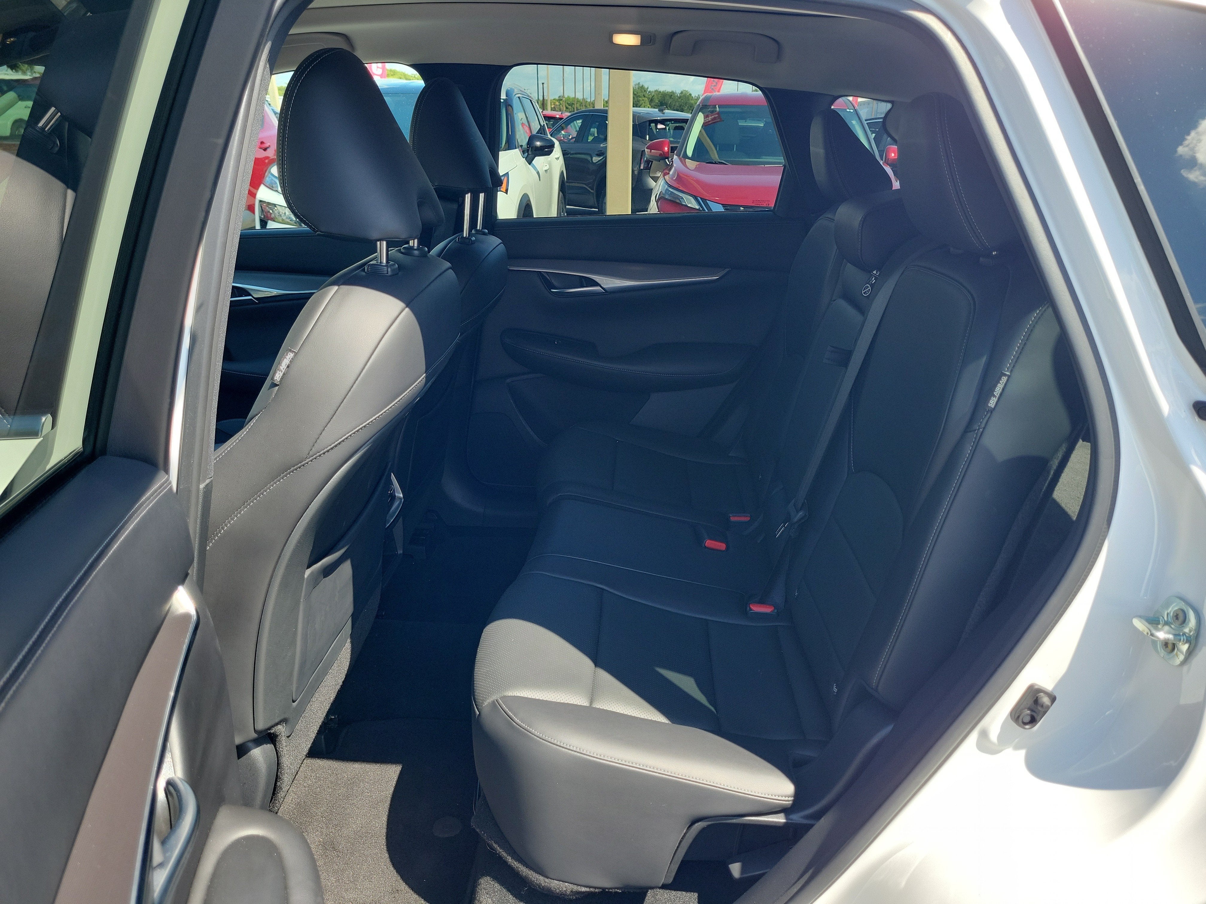 2023 INFINITI QX50 LUXE