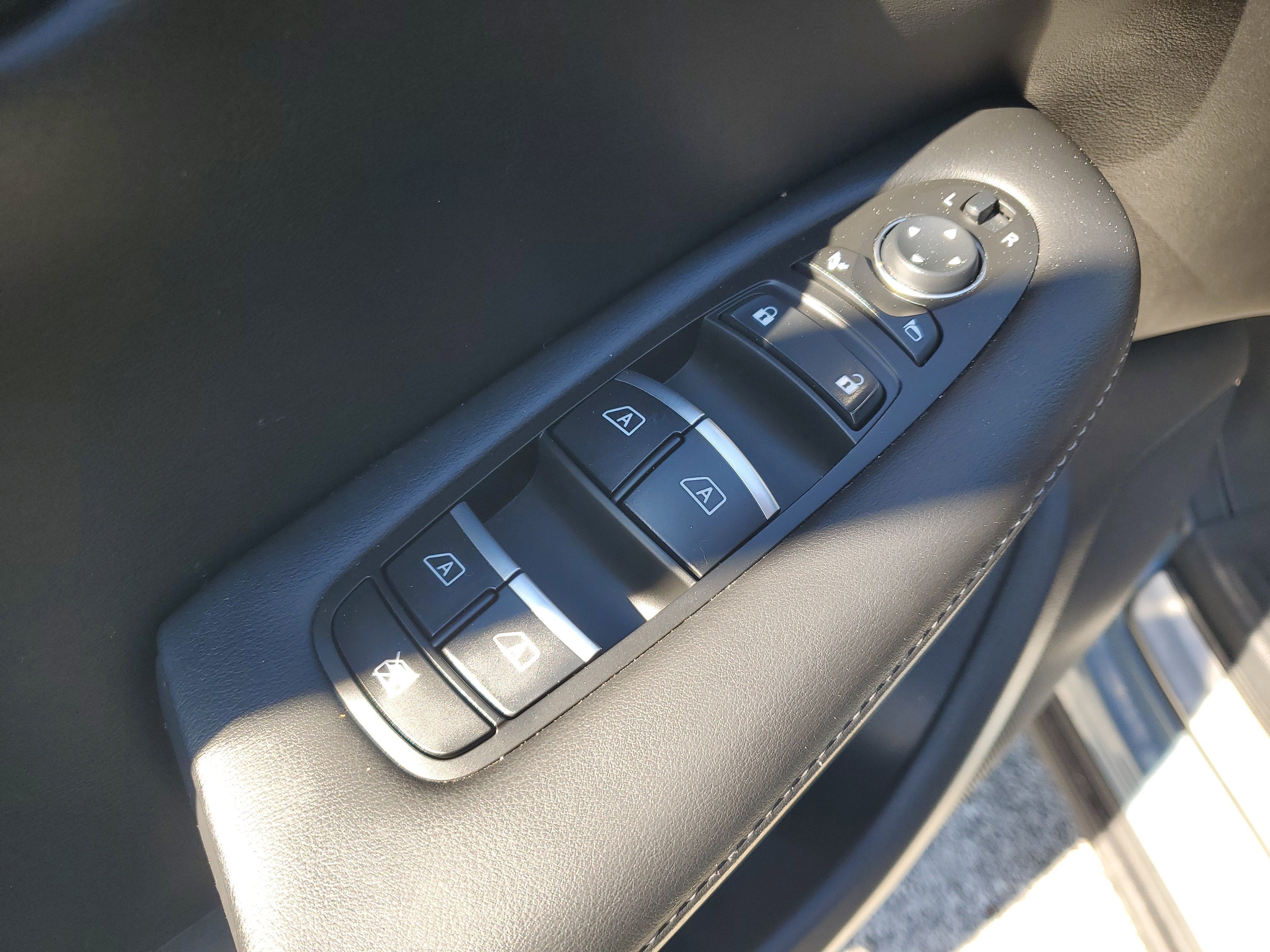 2023 INFINITI QX50 SPORT