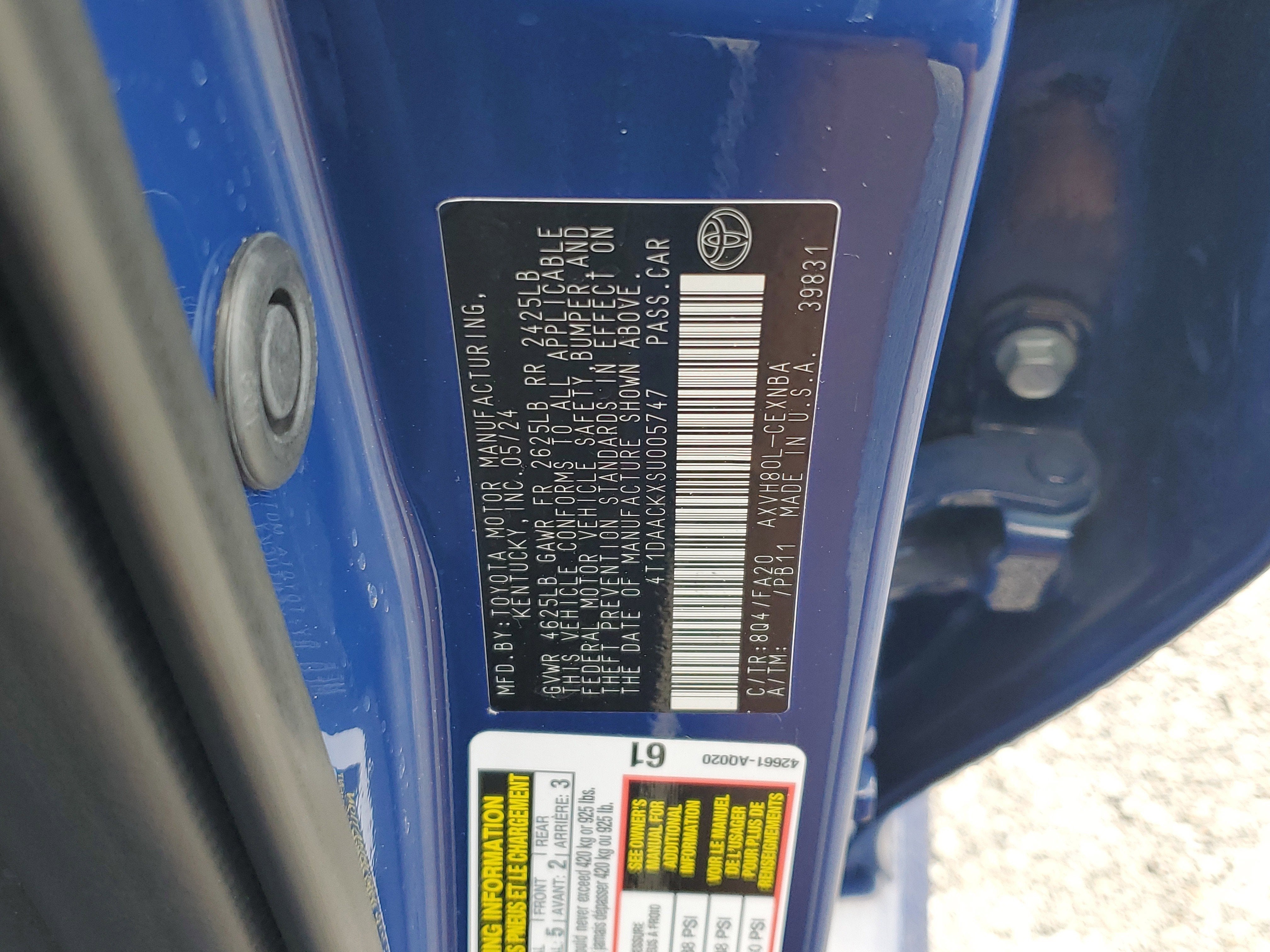 2025 Toyota Camry LE