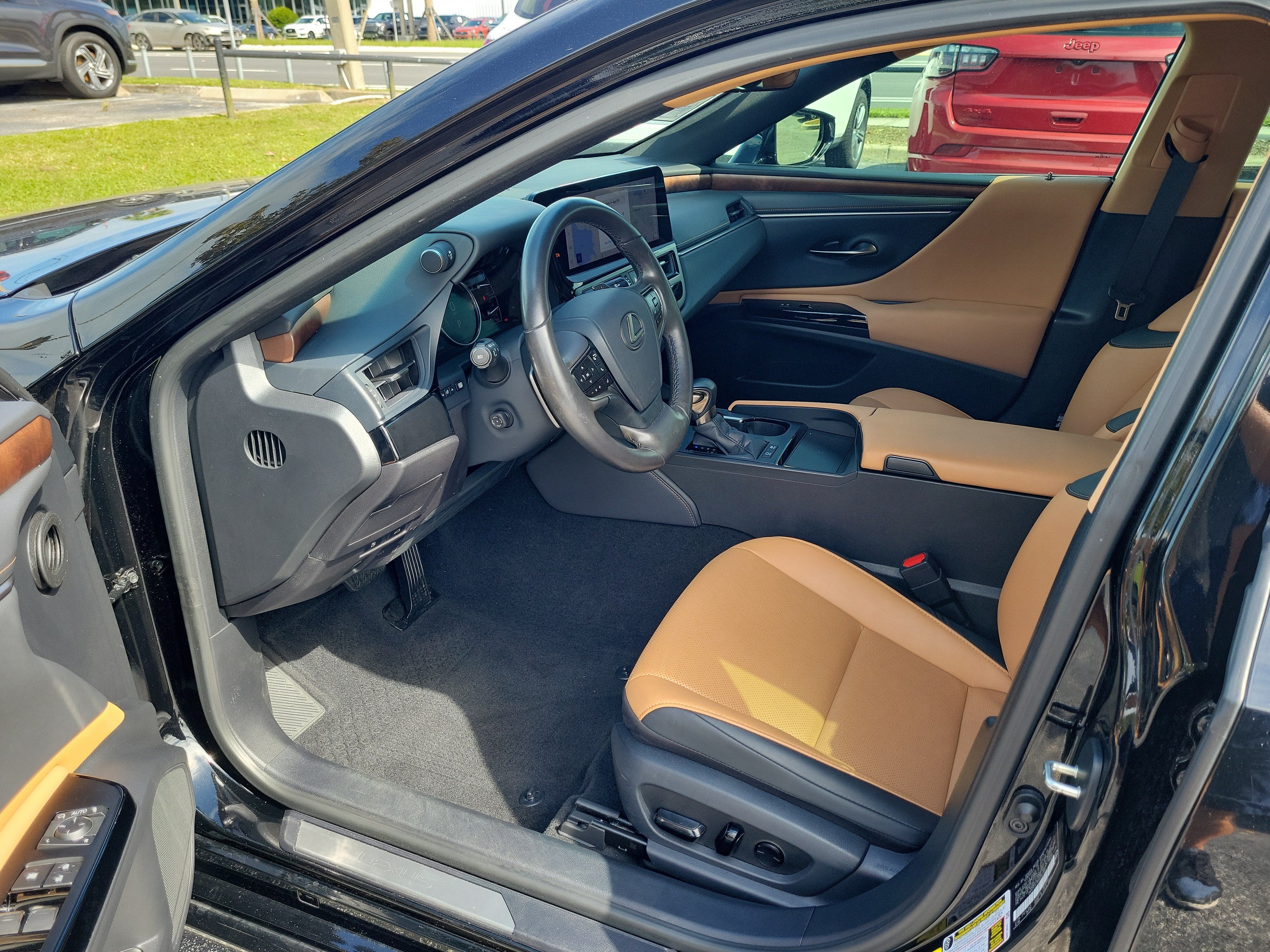 2024 Lexus ES ES 300h
