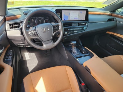 2024 Lexus ES ES 300h