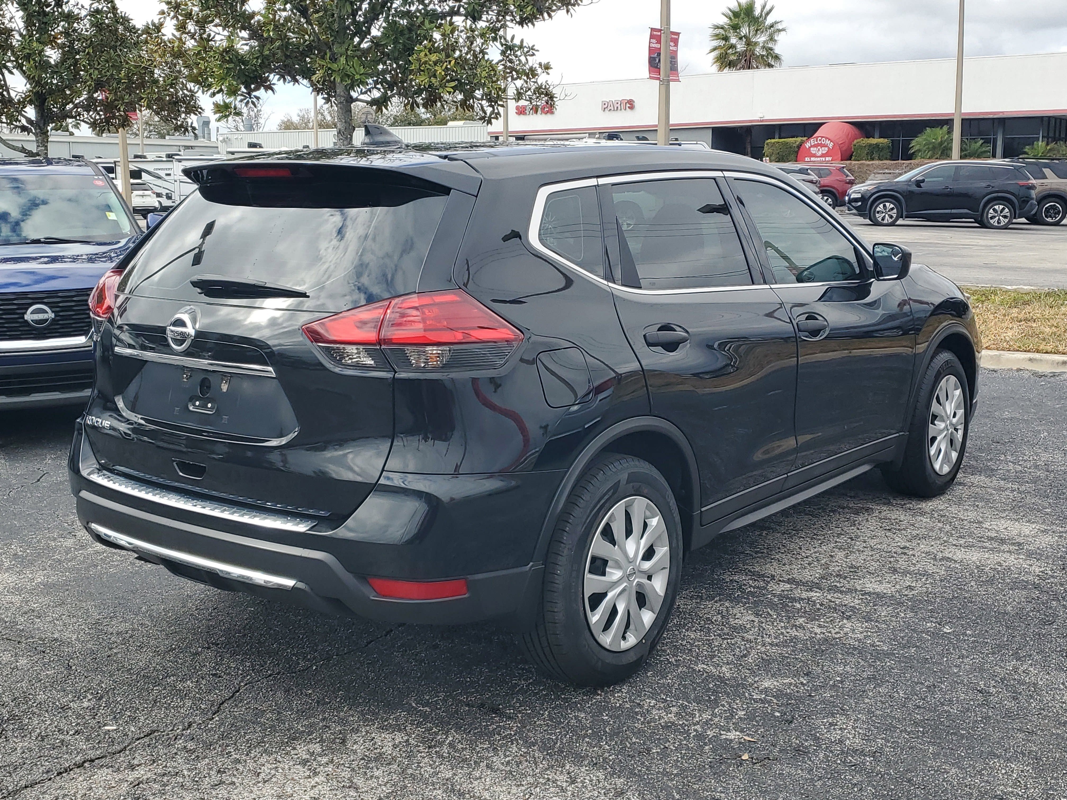 2017 Nissan Rogue S