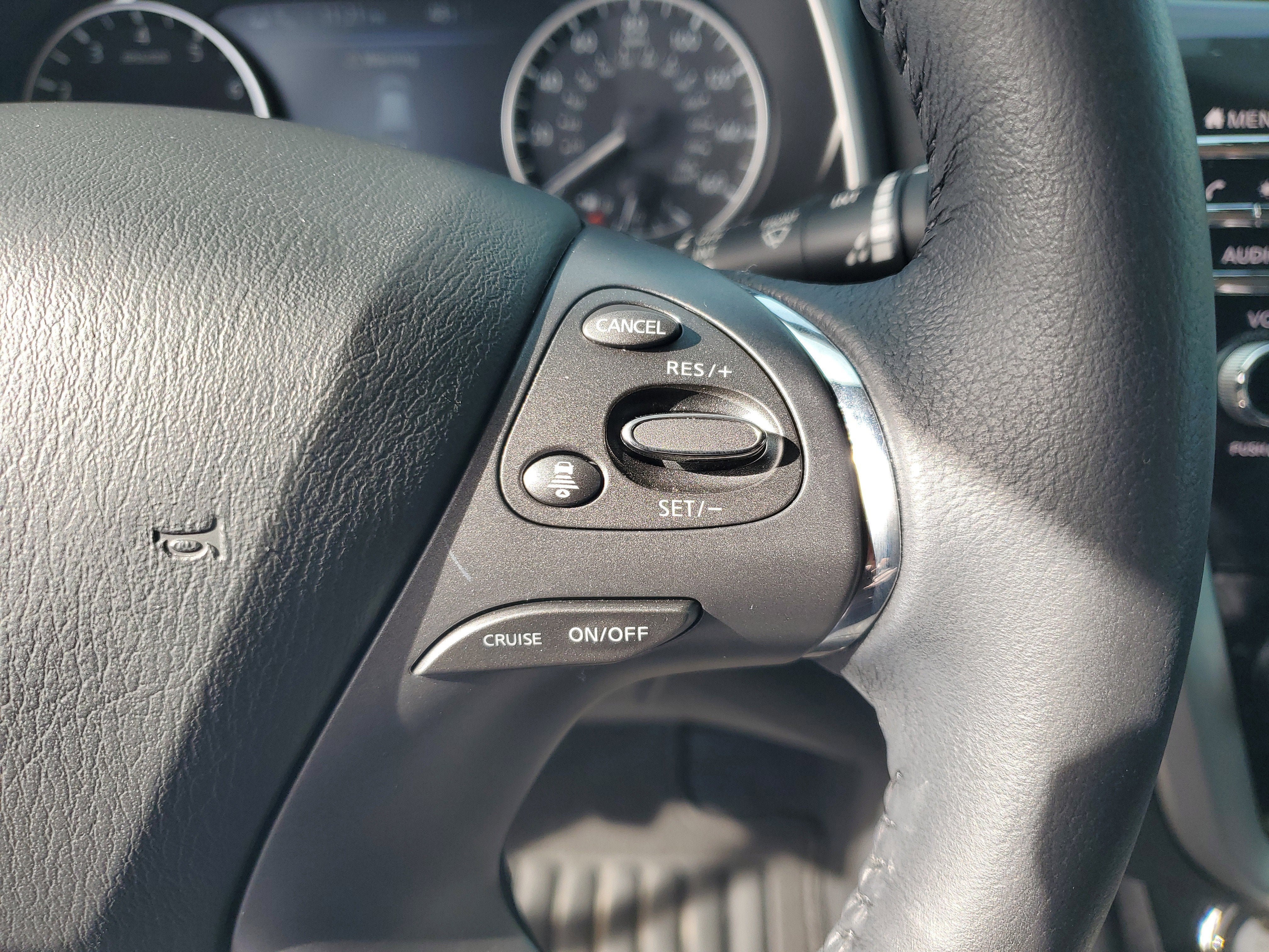 2022 Nissan Murano SV