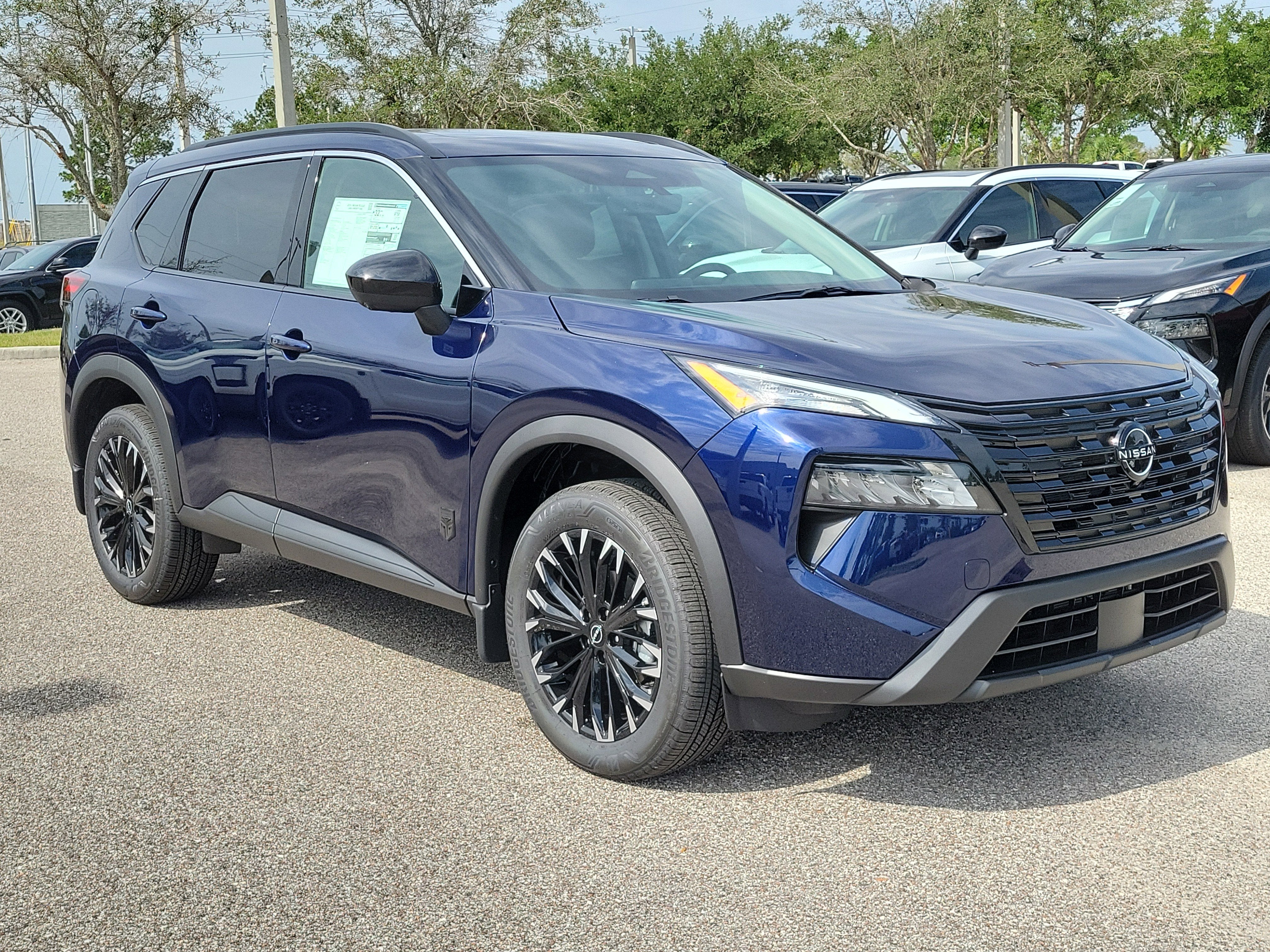 2026 Nissan Rogue Dark Armor