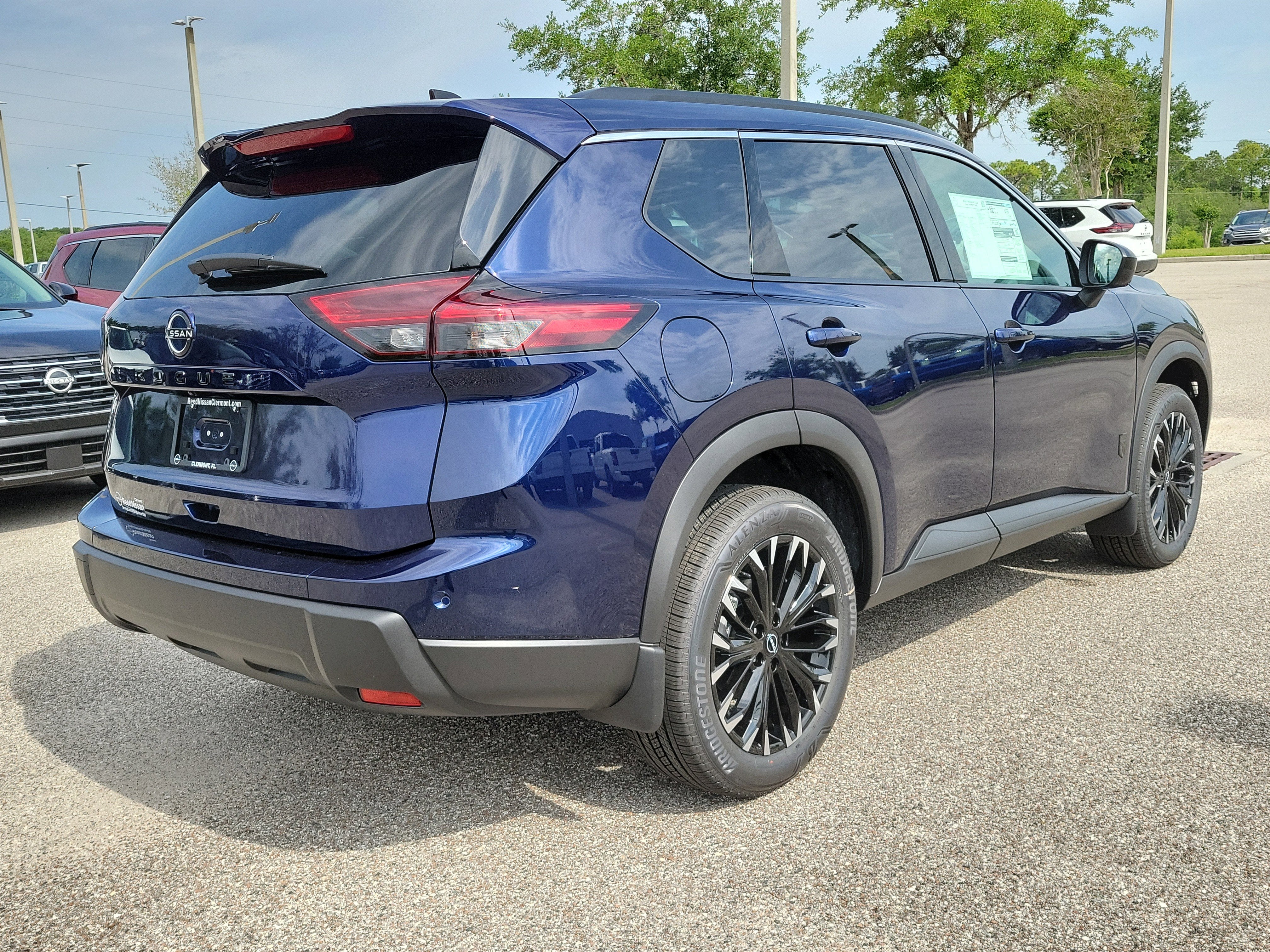 2026 Nissan Rogue Dark Armor