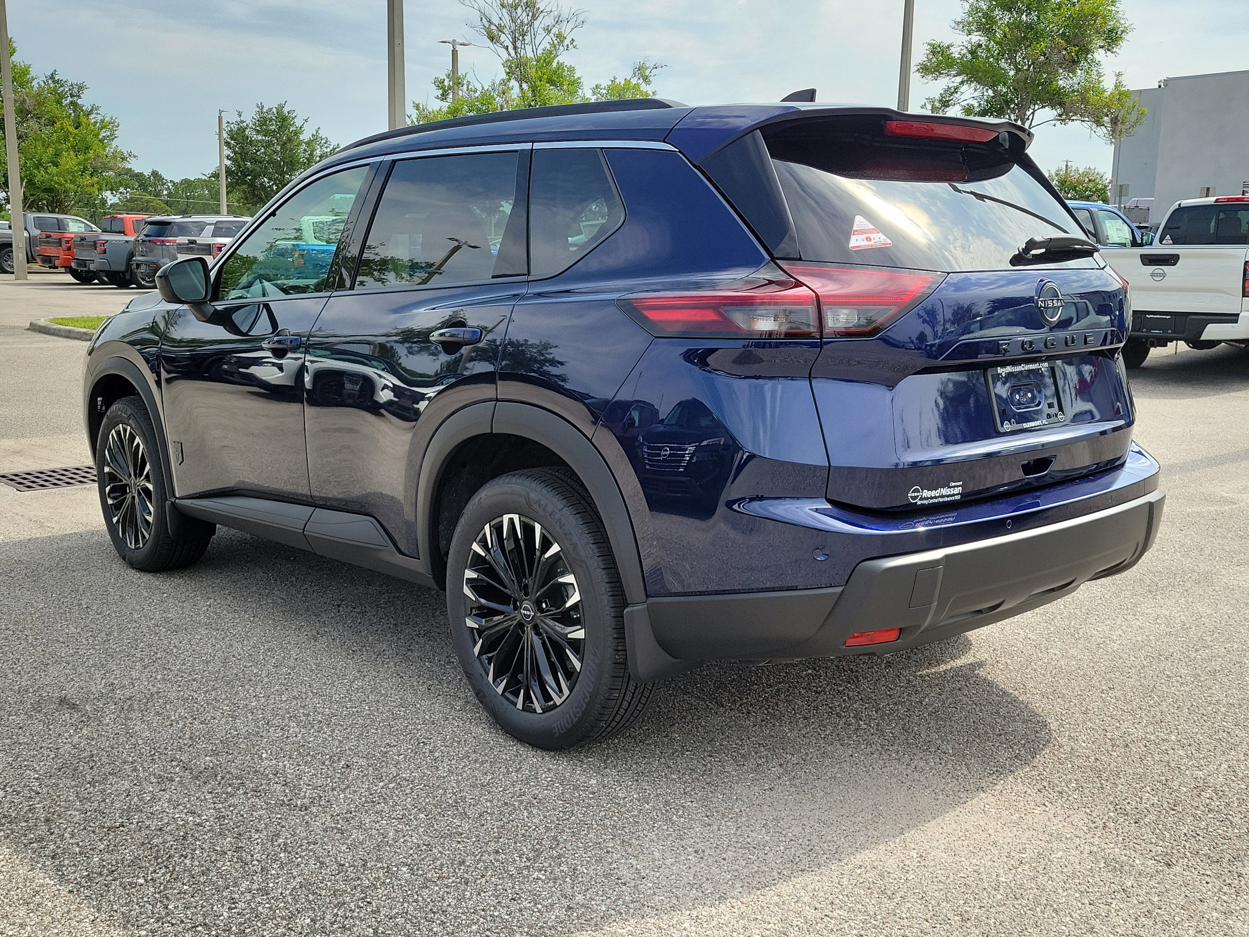 2026 Nissan Rogue Dark Armor