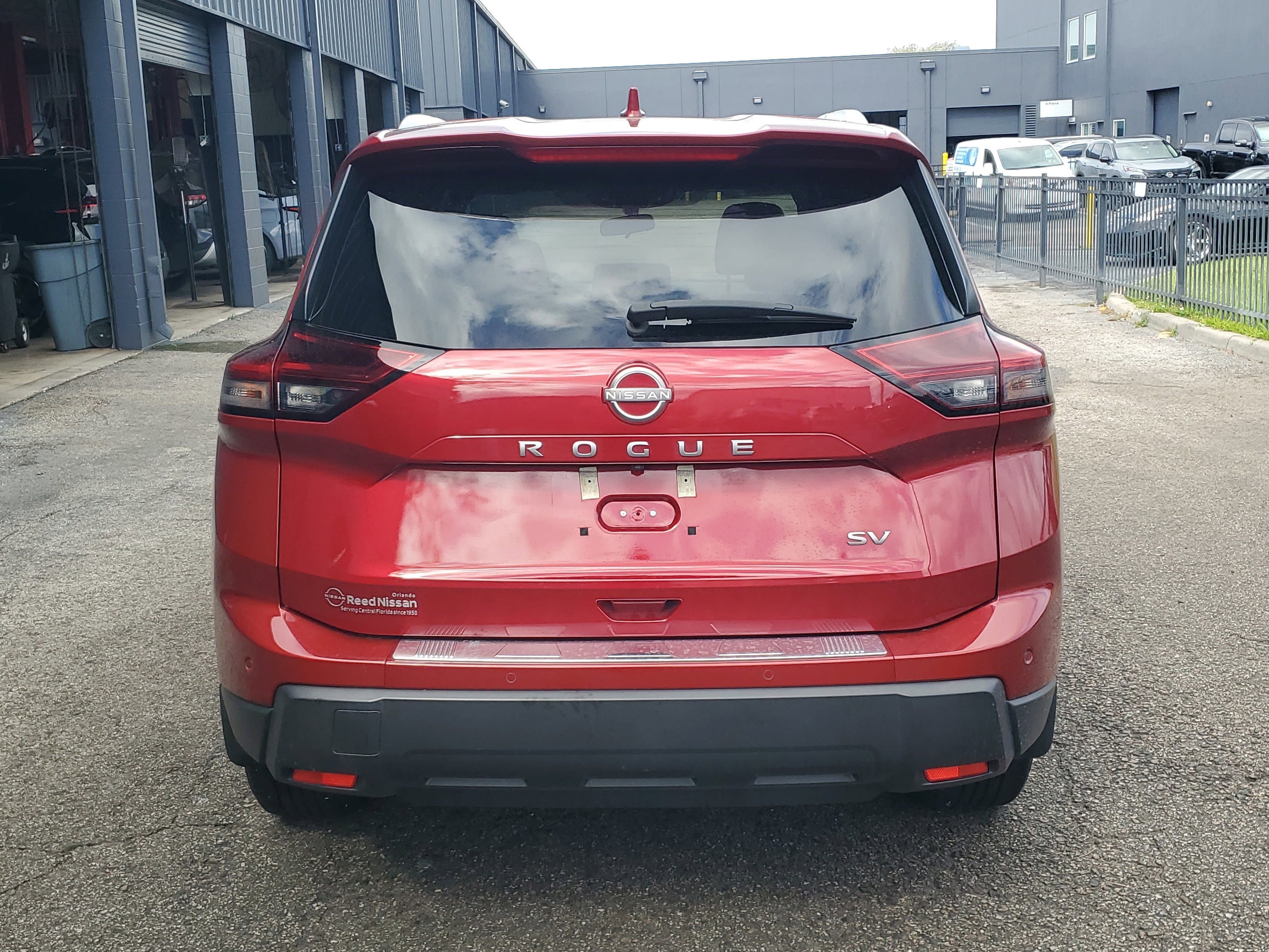 2024 Nissan Rogue SV