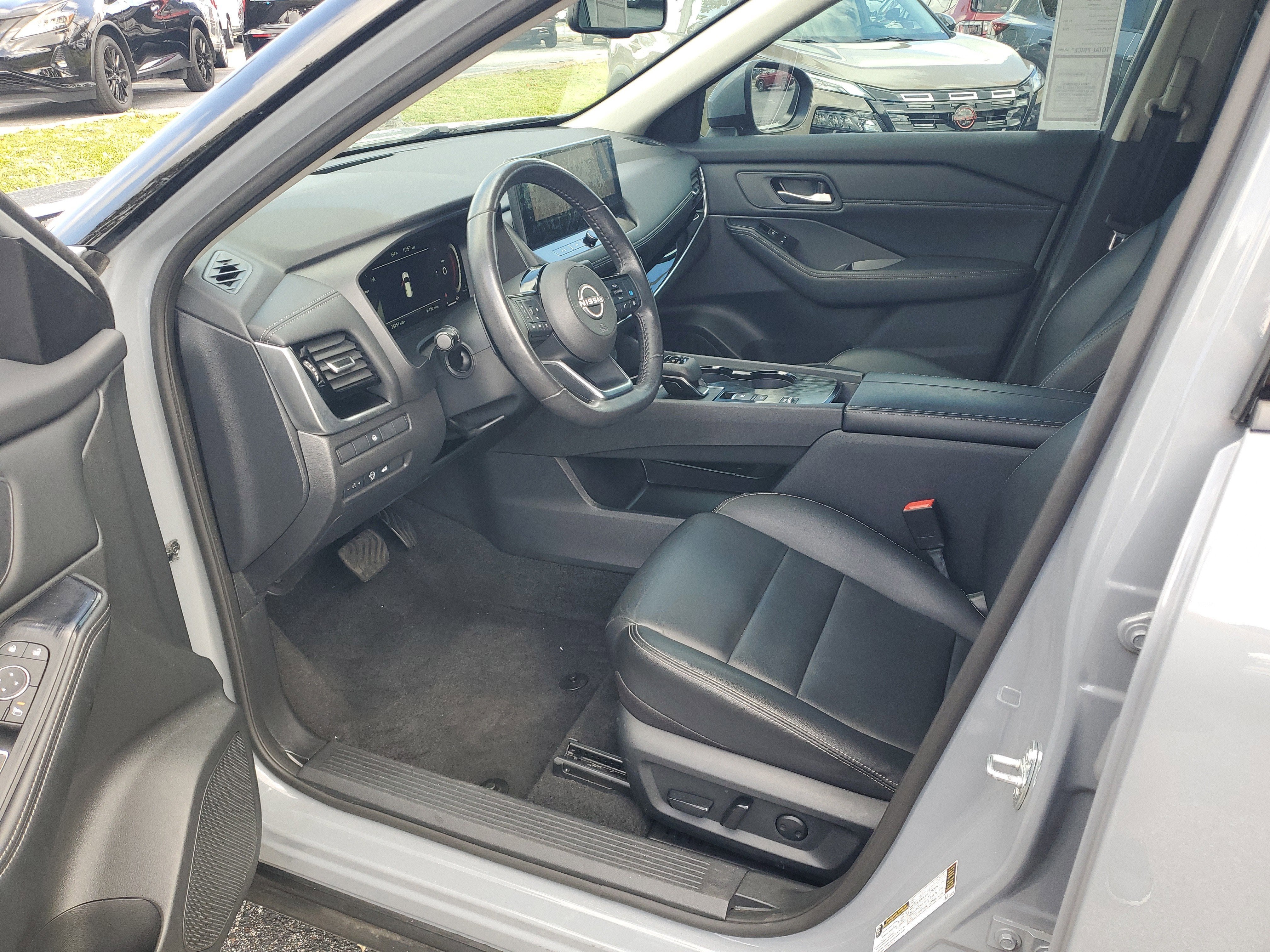 2024 Nissan Rogue SL