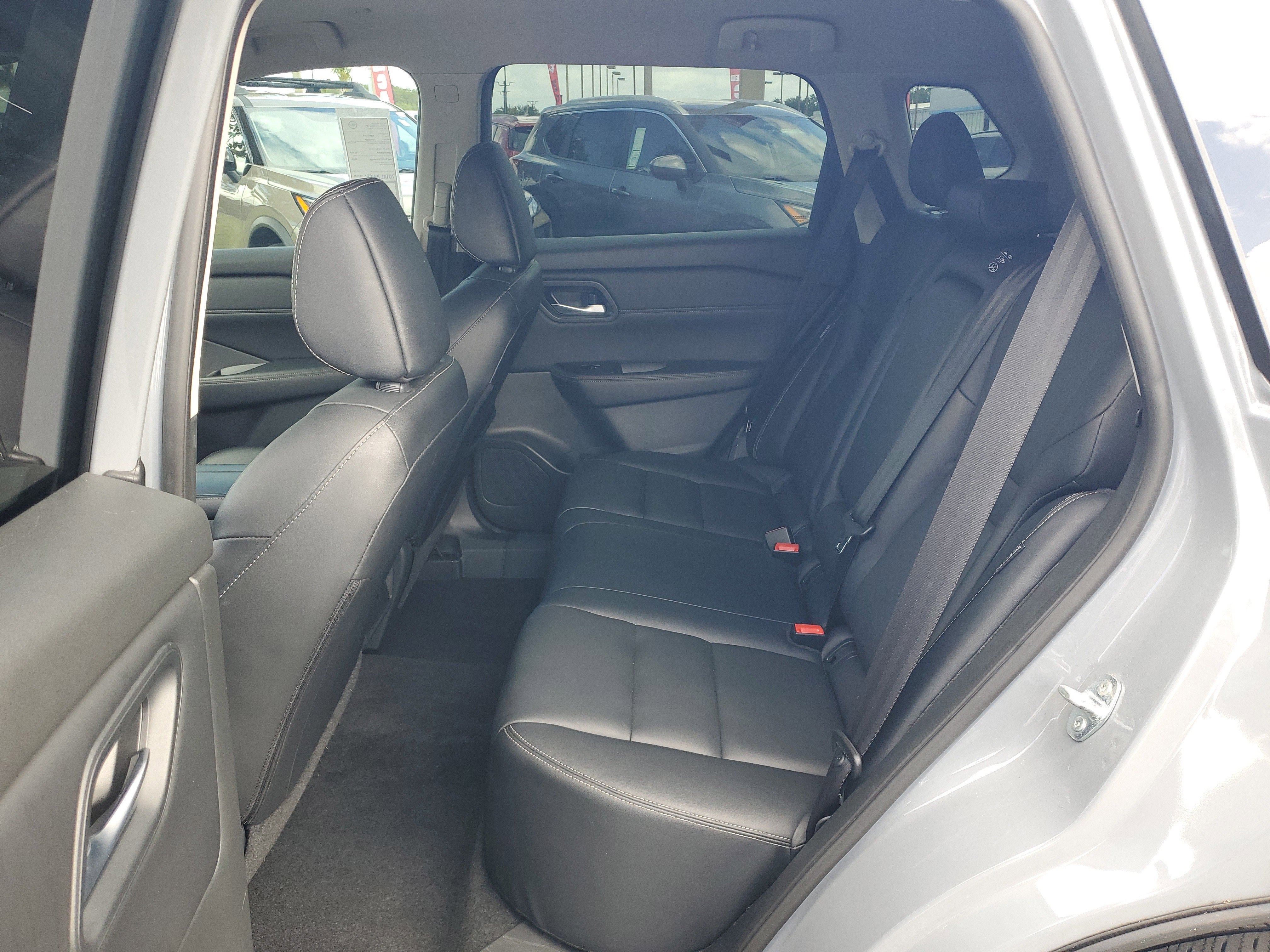 2024 Nissan Rogue SL