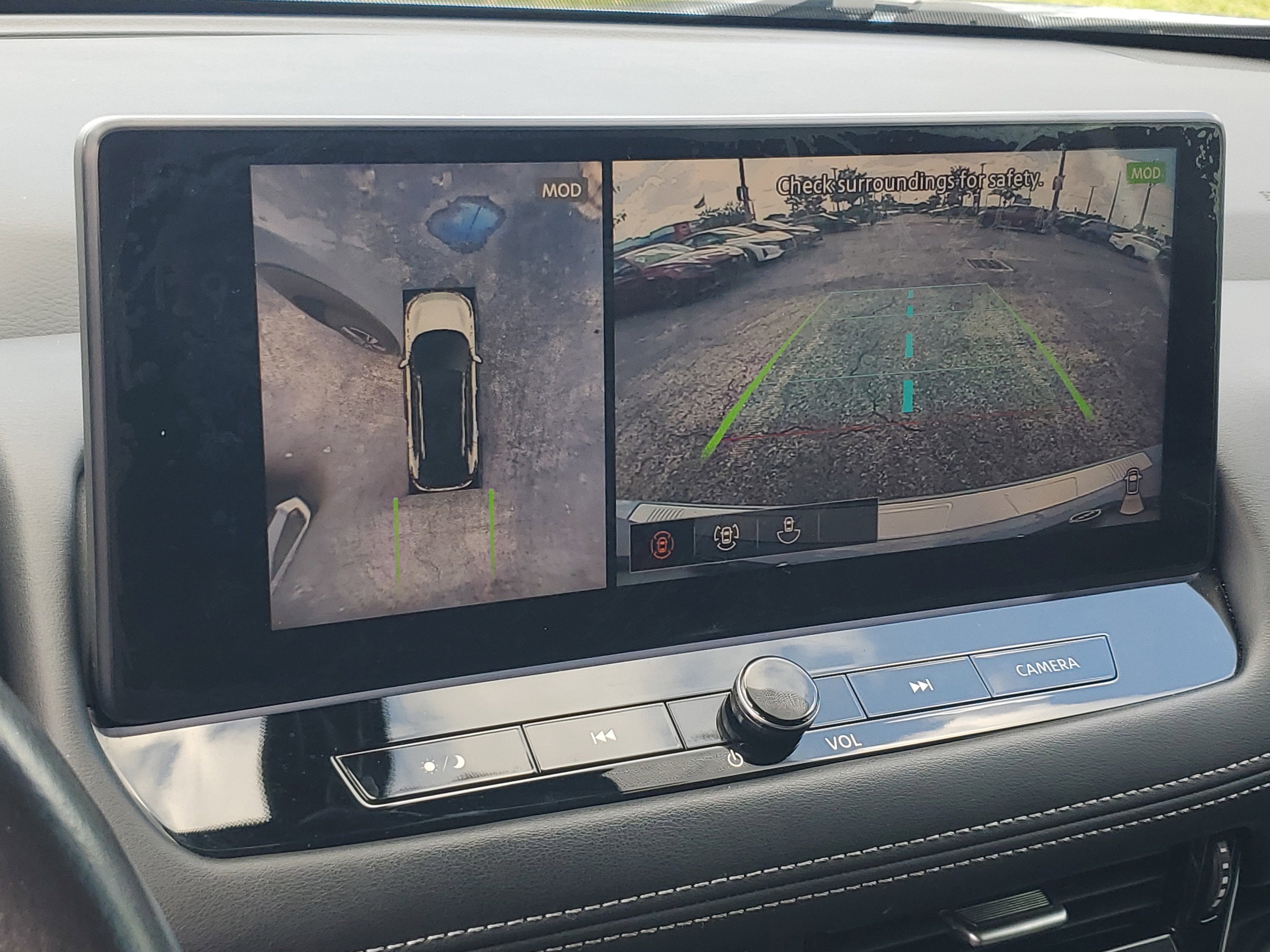 2024 Nissan Rogue SL