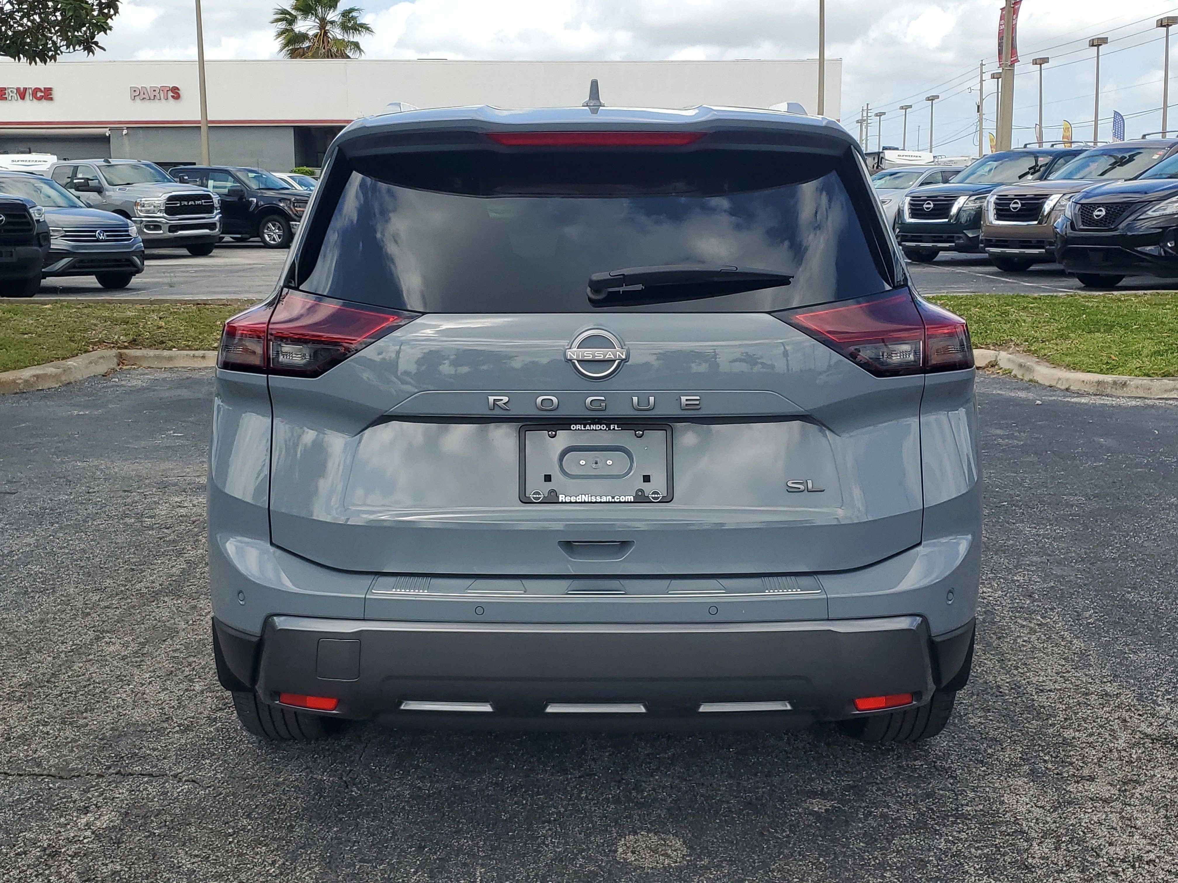 2024 Nissan Rogue SL