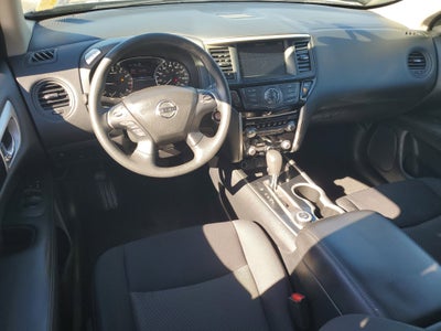 2020 Nissan Pathfinder S