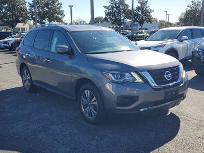 2020 Nissan Pathfinder S