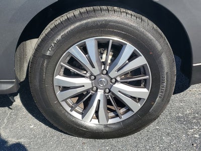 2020 Nissan Pathfinder S