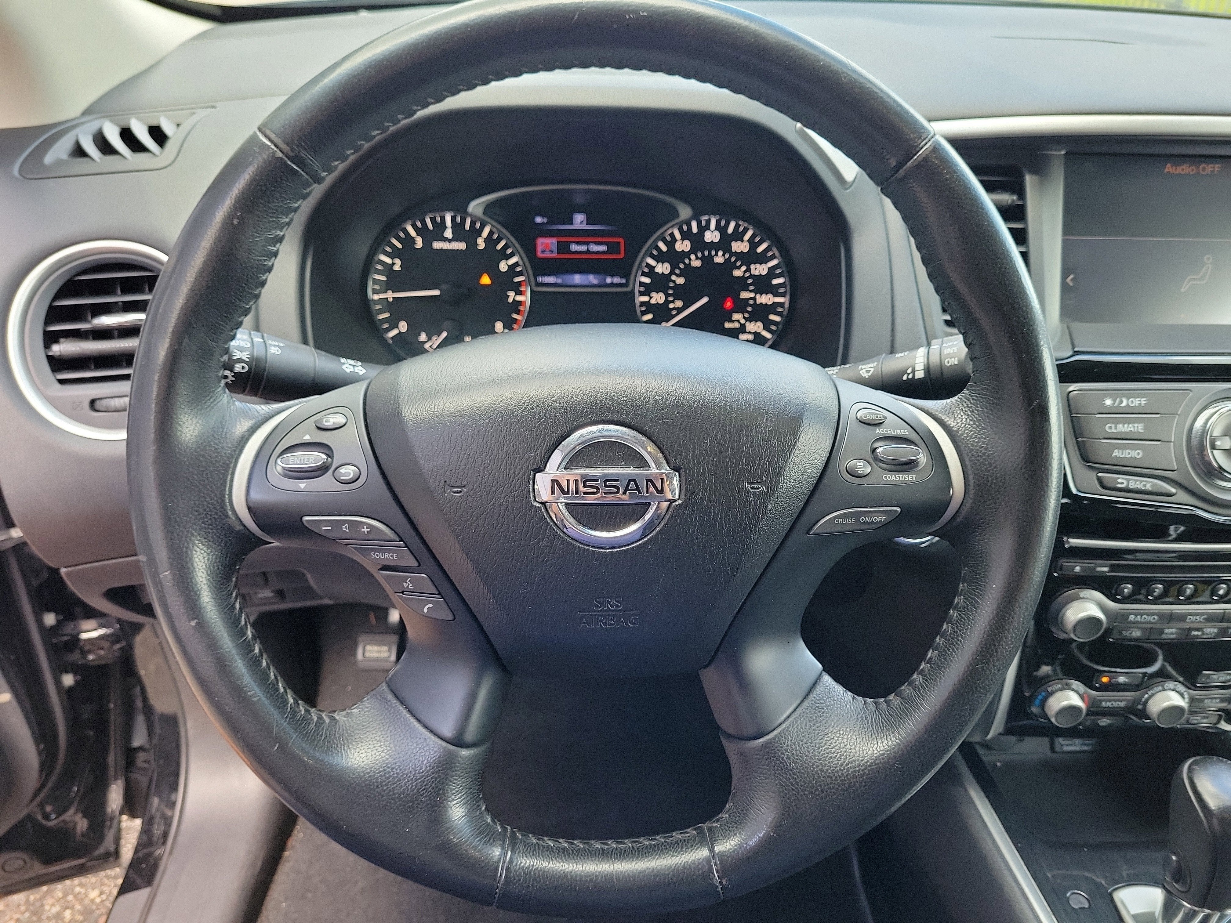 2019 Nissan Pathfinder SV