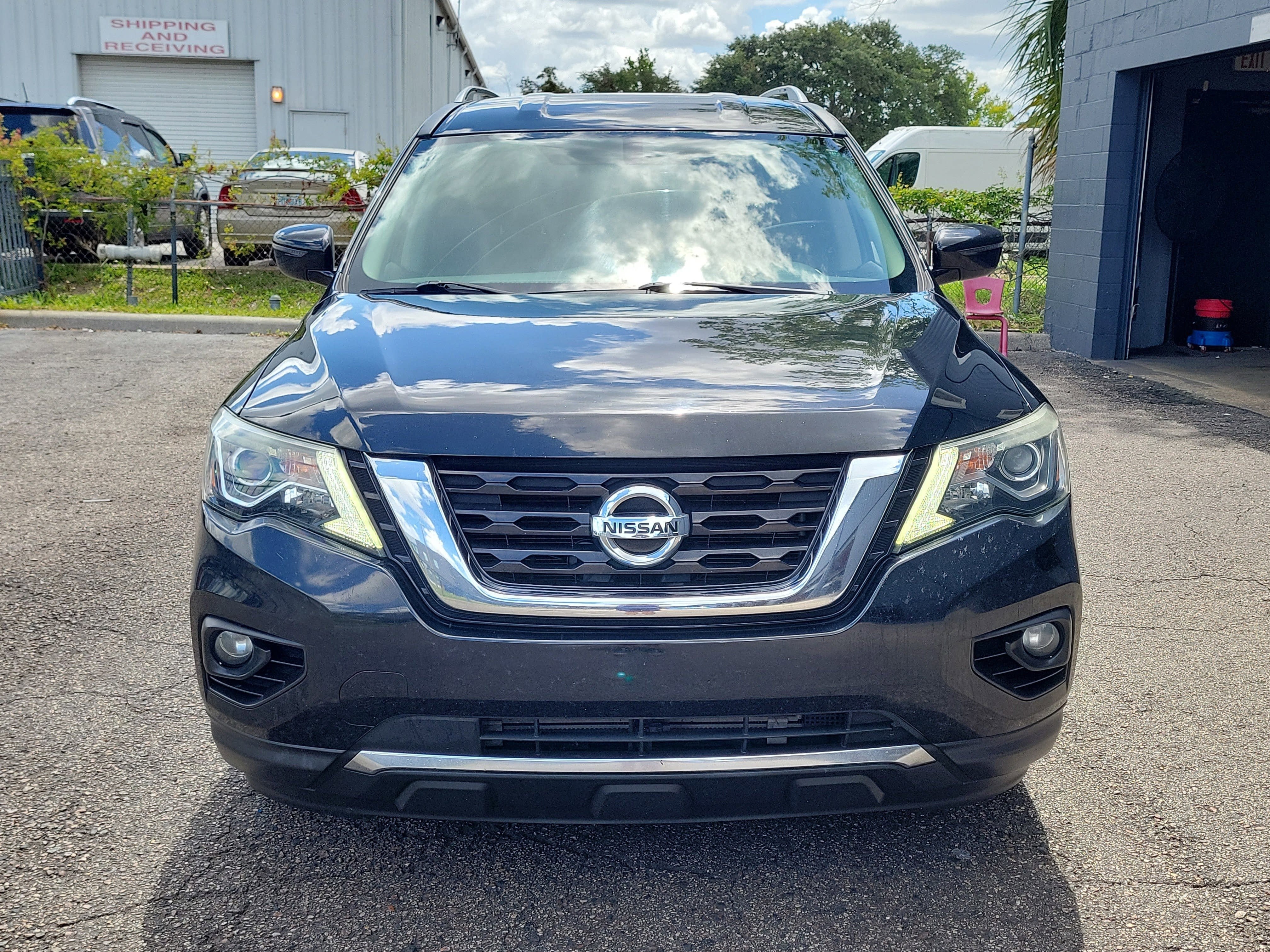 2019 Nissan Pathfinder SV