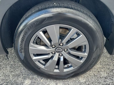 2025 Nissan Pathfinder S