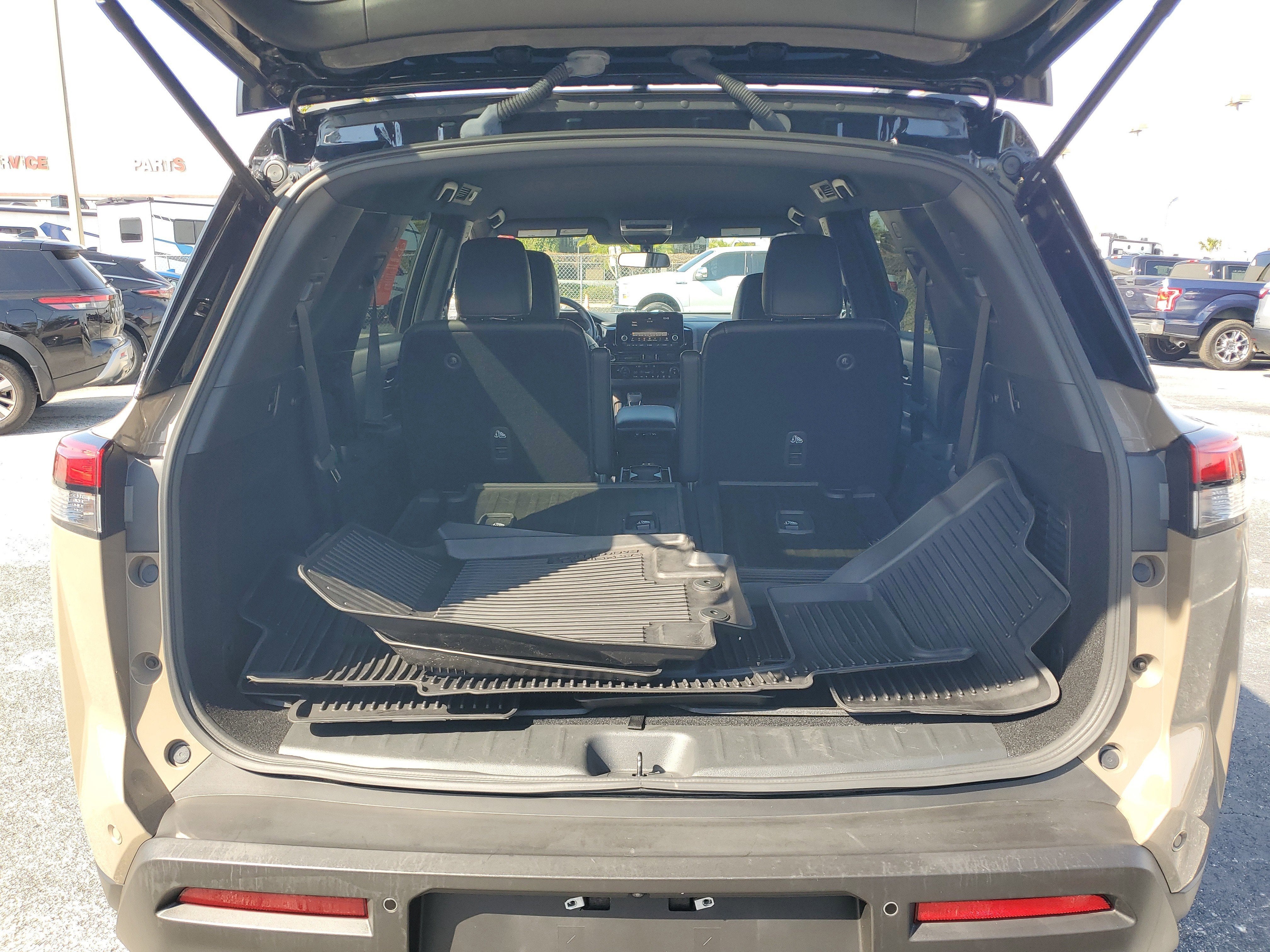 2024 Nissan Pathfinder Rock Creek