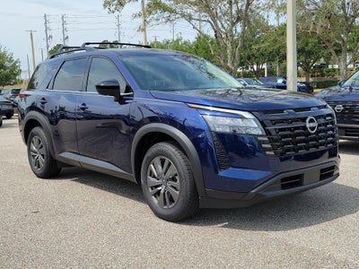 2026 Nissan Pathfinder SV