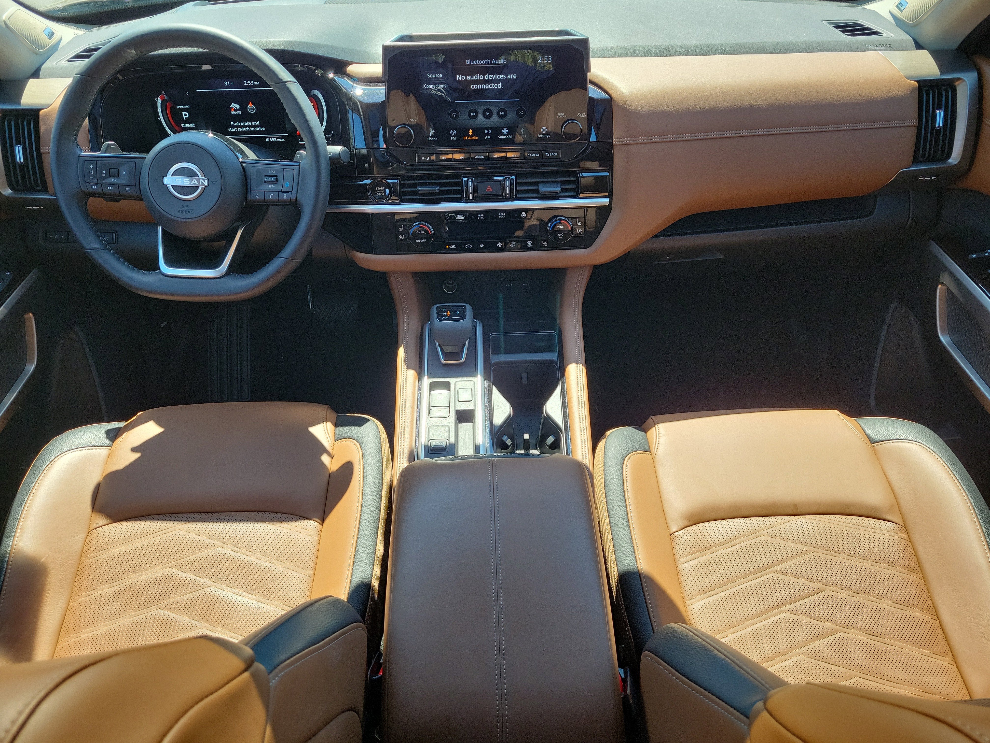 2025 Nissan Pathfinder Platinum