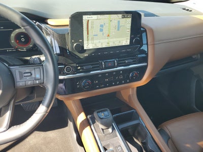 2023 Nissan Pathfinder Platinum