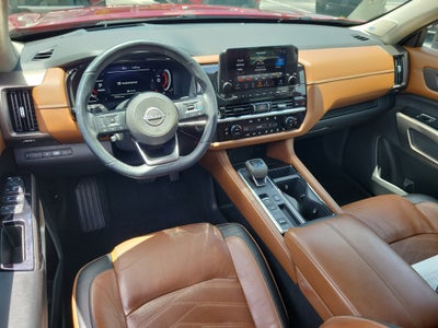 2022 Nissan Pathfinder Platinum