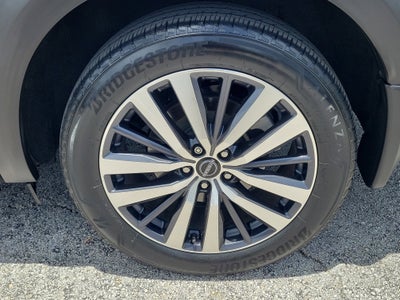2022 Nissan Pathfinder Platinum
