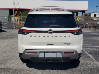 2023 Nissan Pathfinder Platinum